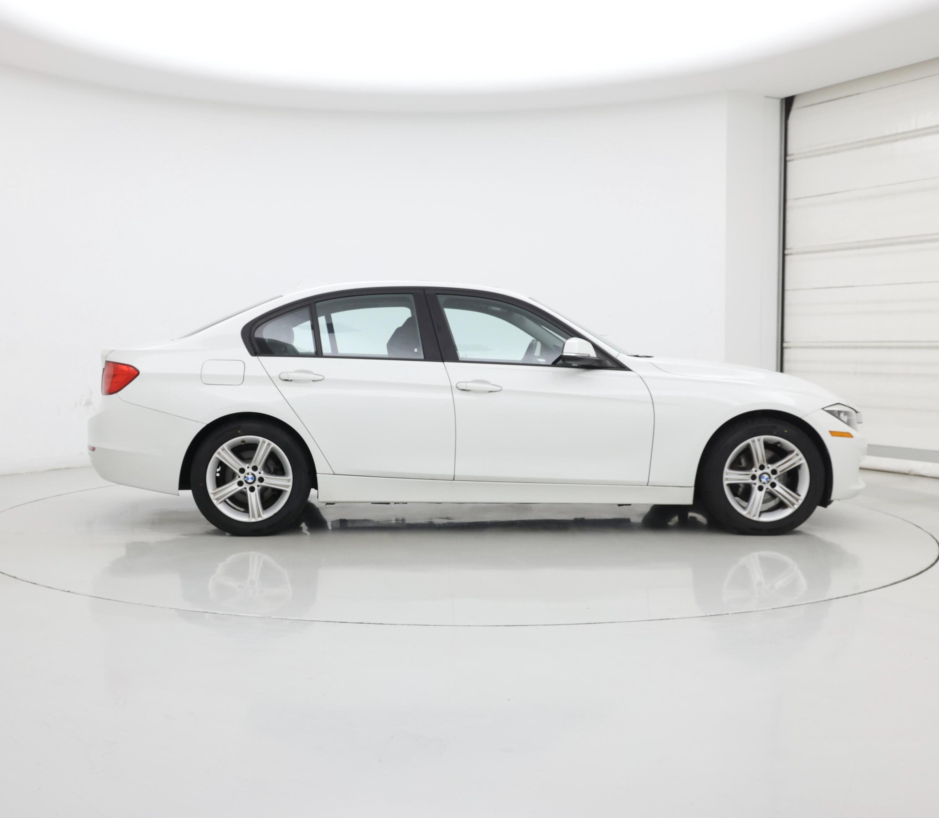 Thumbnail: 2014 BMW 3 Series - 7