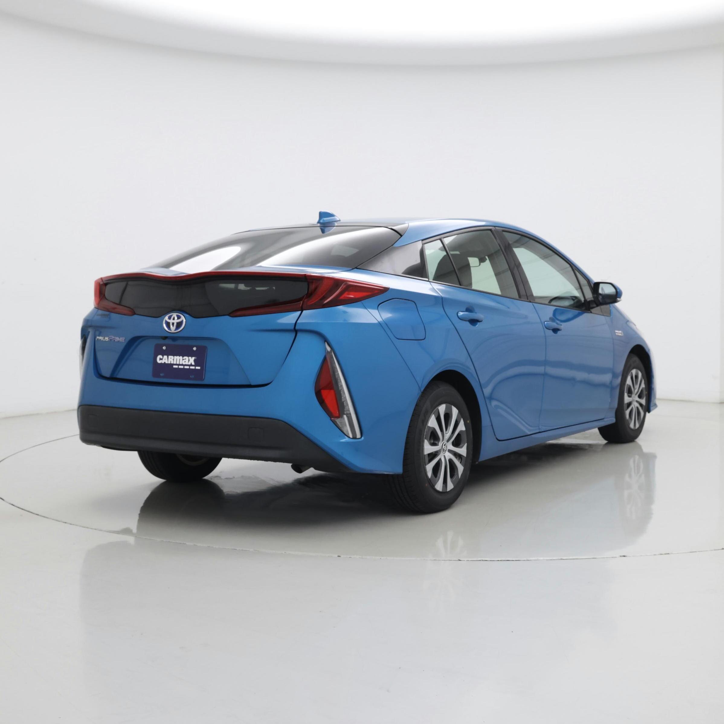 Thumbnail: 2020 Toyota Prius Prime - 8
