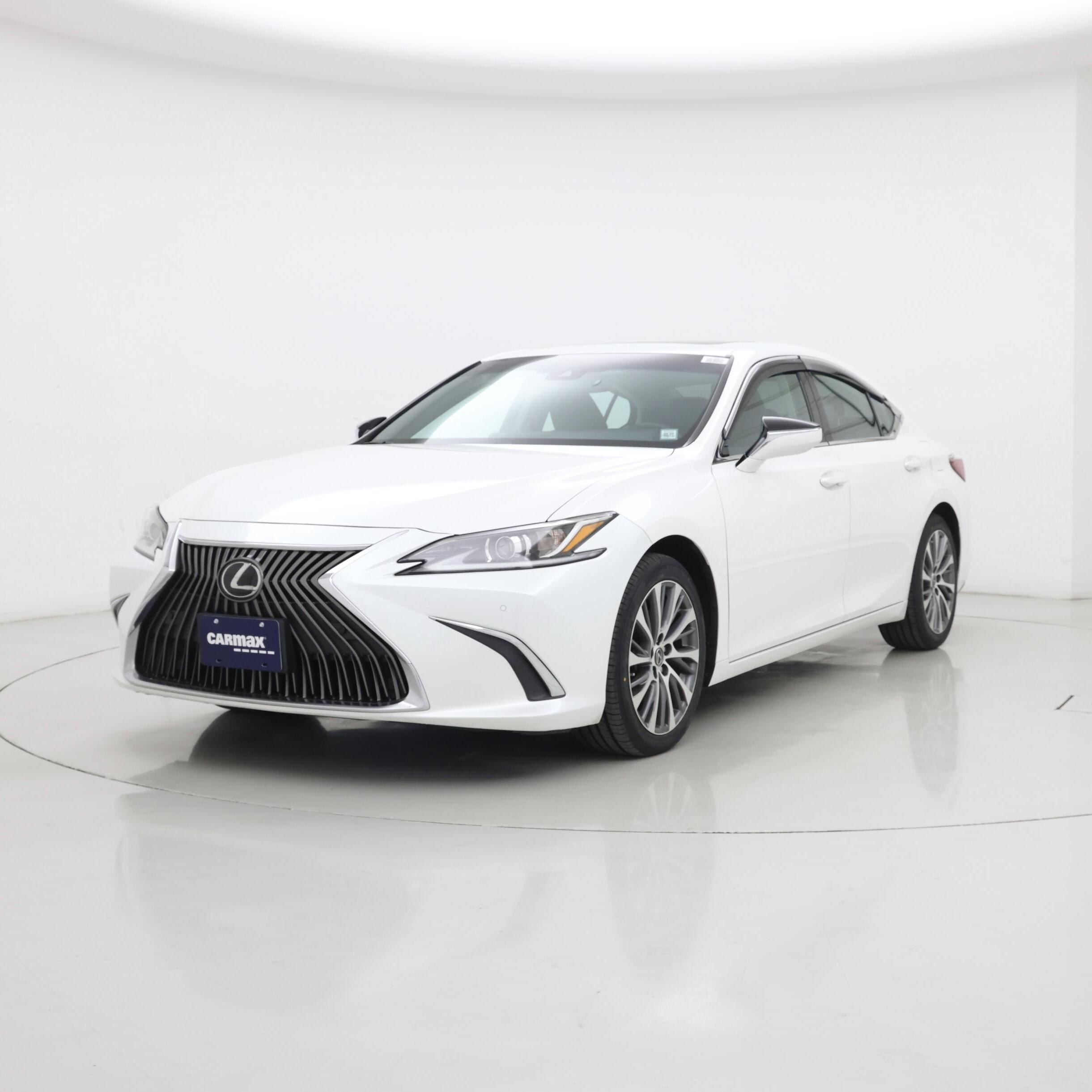 Thumbnail: 2019 Lexus ES - 4