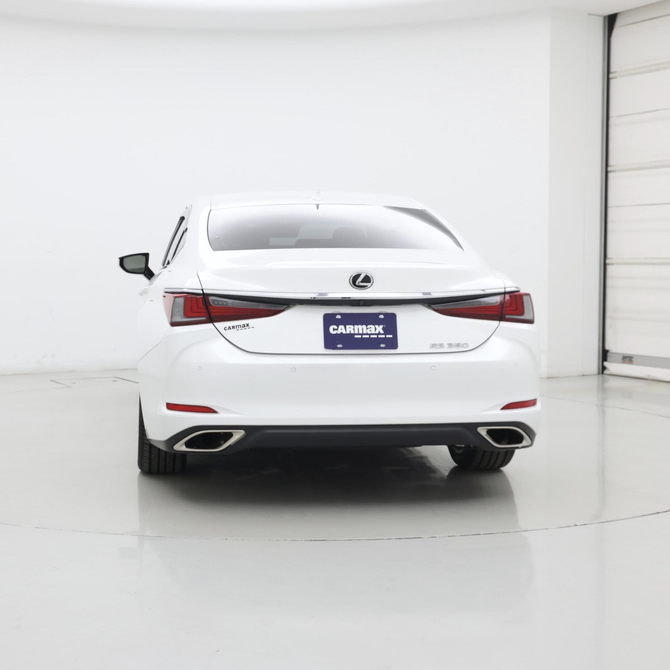 Thumbnail: 2019 Lexus ES - 6