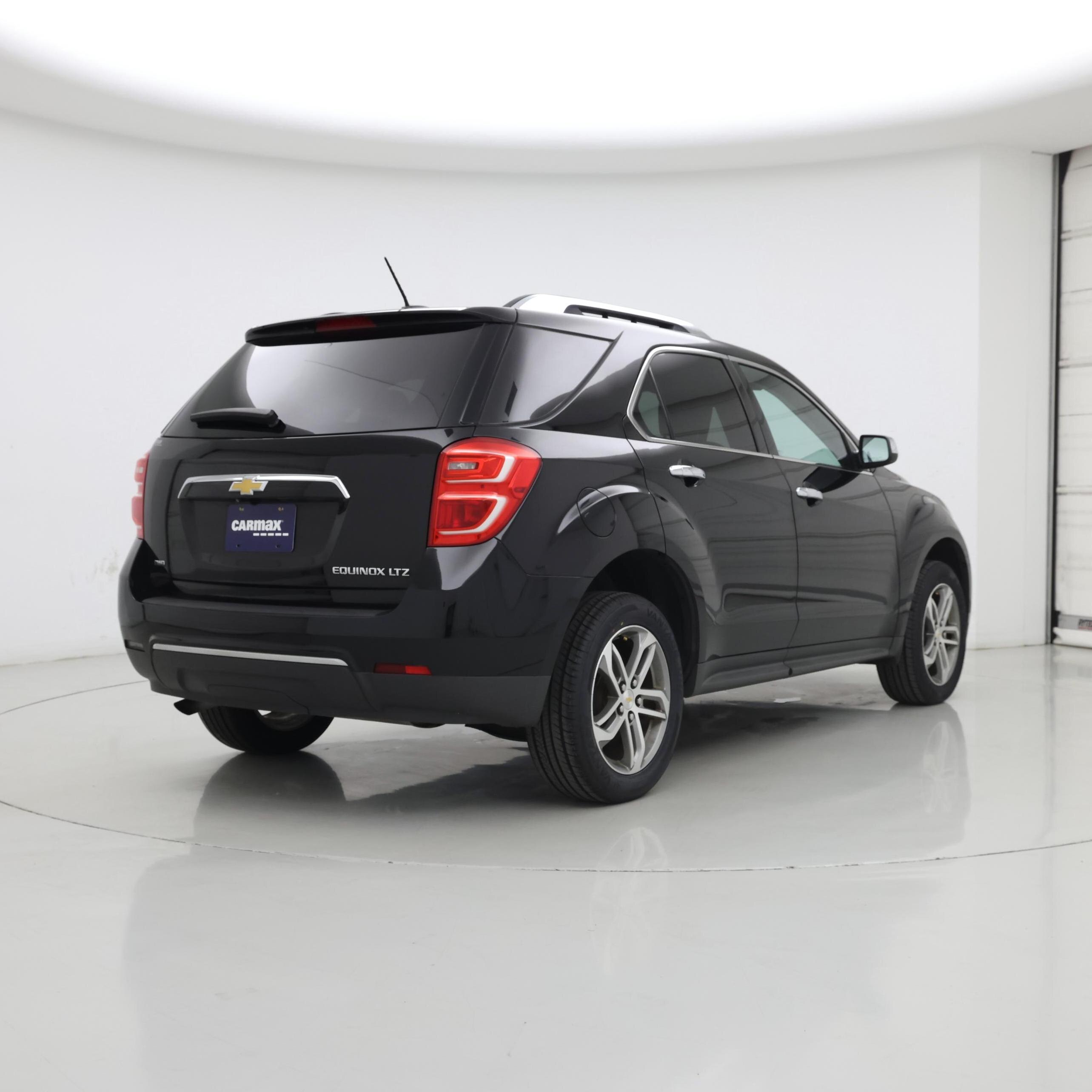 Thumbnail: 2016 Chevrolet Equinox - 8