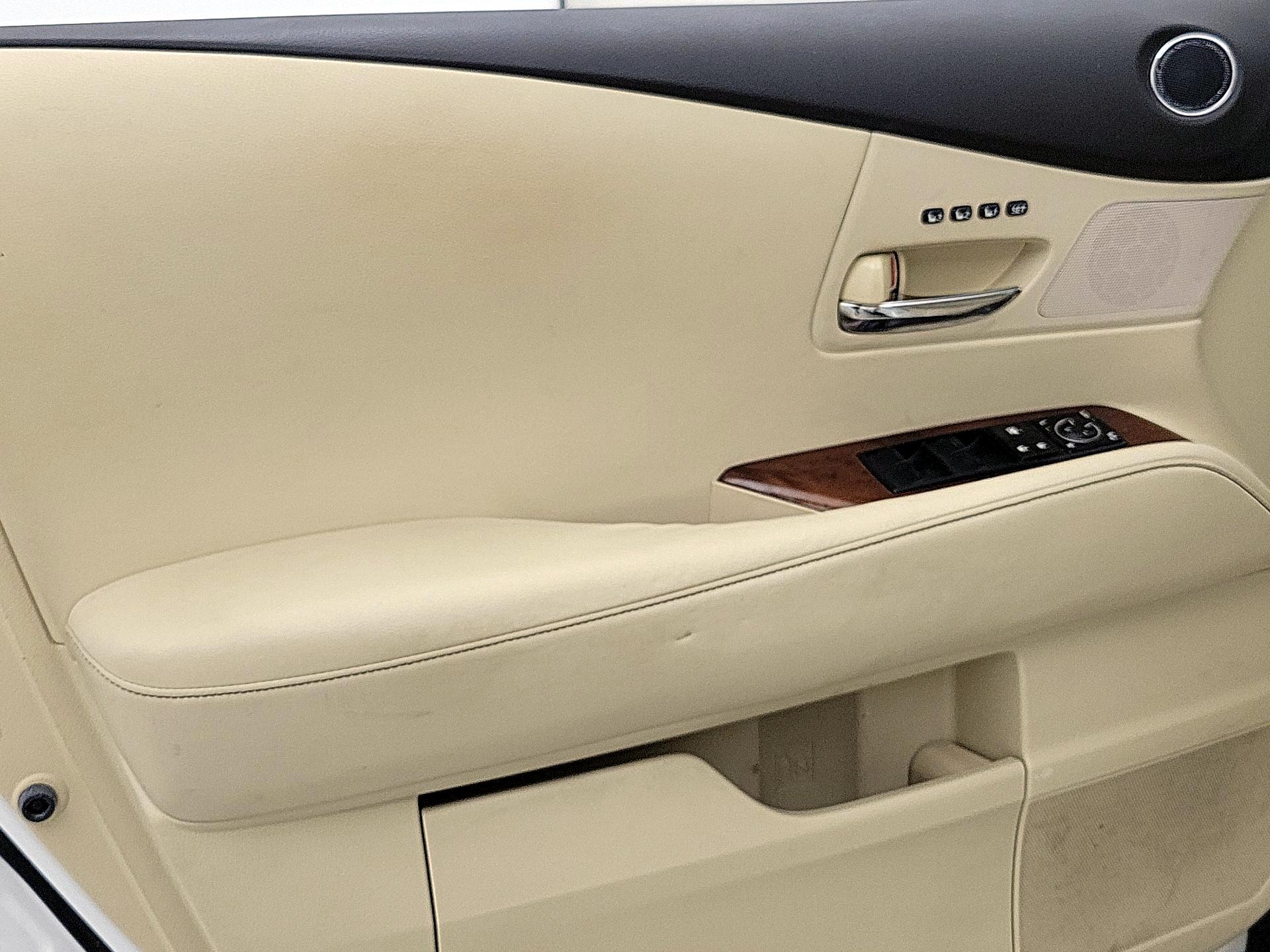 Thumbnail: 2013 Lexus RX - 12
