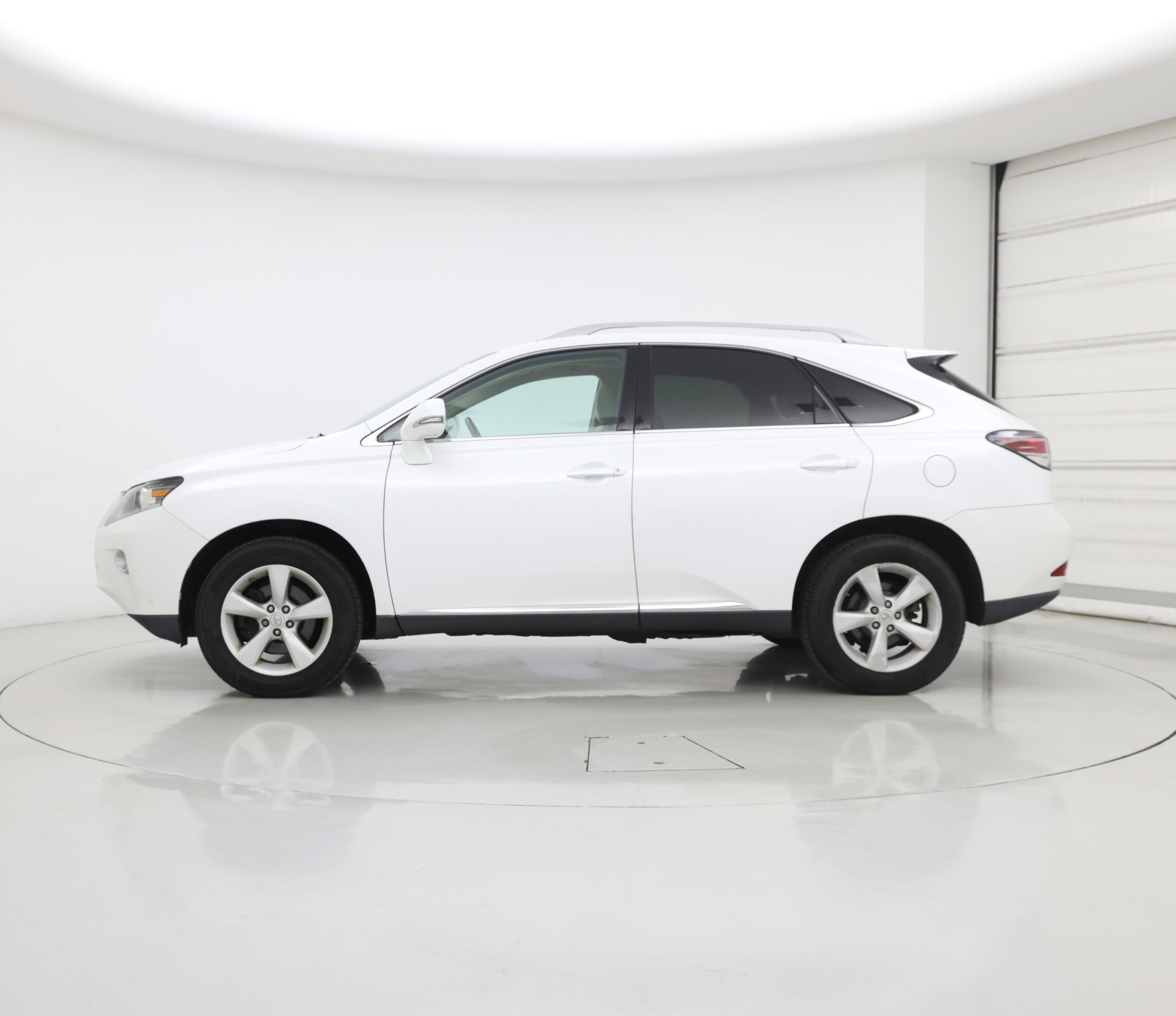 Thumbnail: 2013 Lexus RX - 3