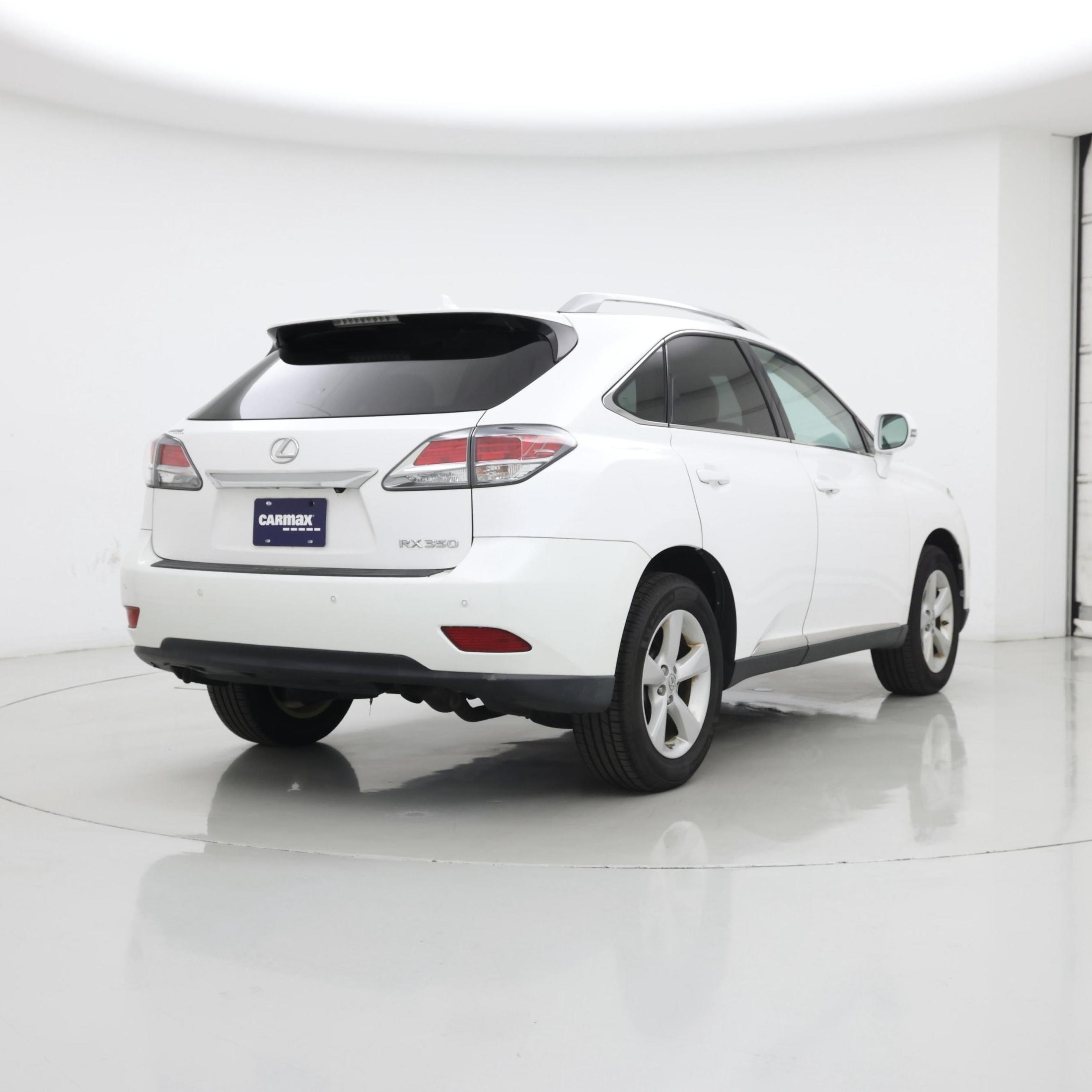 Thumbnail: 2013 Lexus RX - 8