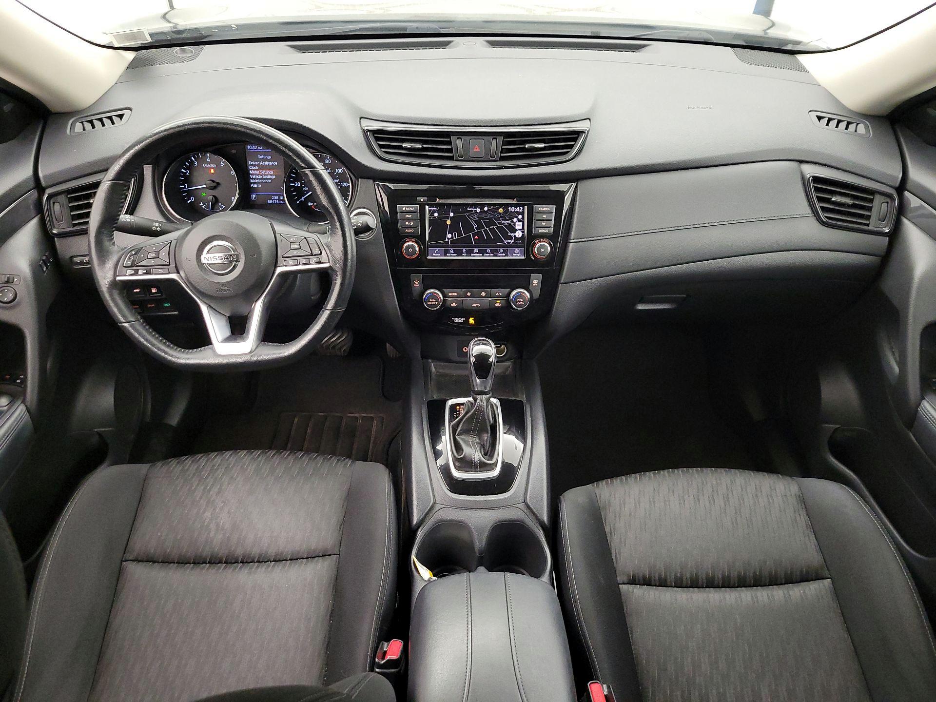 Thumbnail: 2018 Nissan Rogue - 9