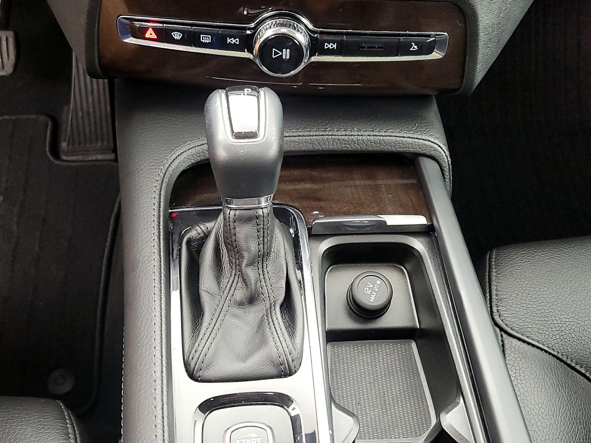 Thumbnail: 2019 Volvo XC90 - 18