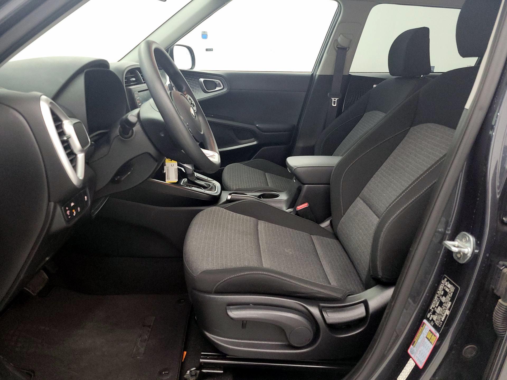Thumbnail: 2020 Kia Soul - 11