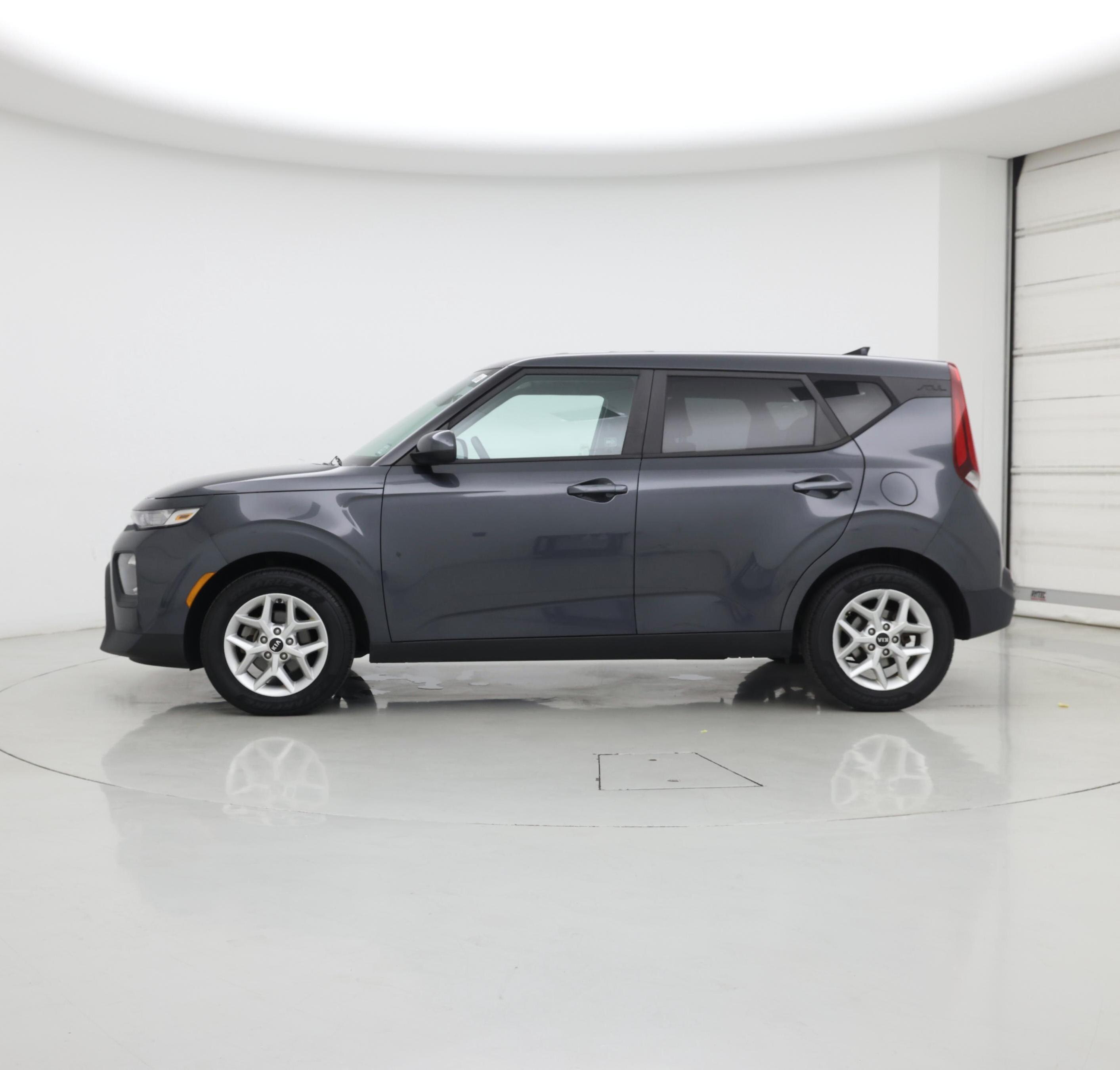 Thumbnail: 2020 Kia Soul - 3