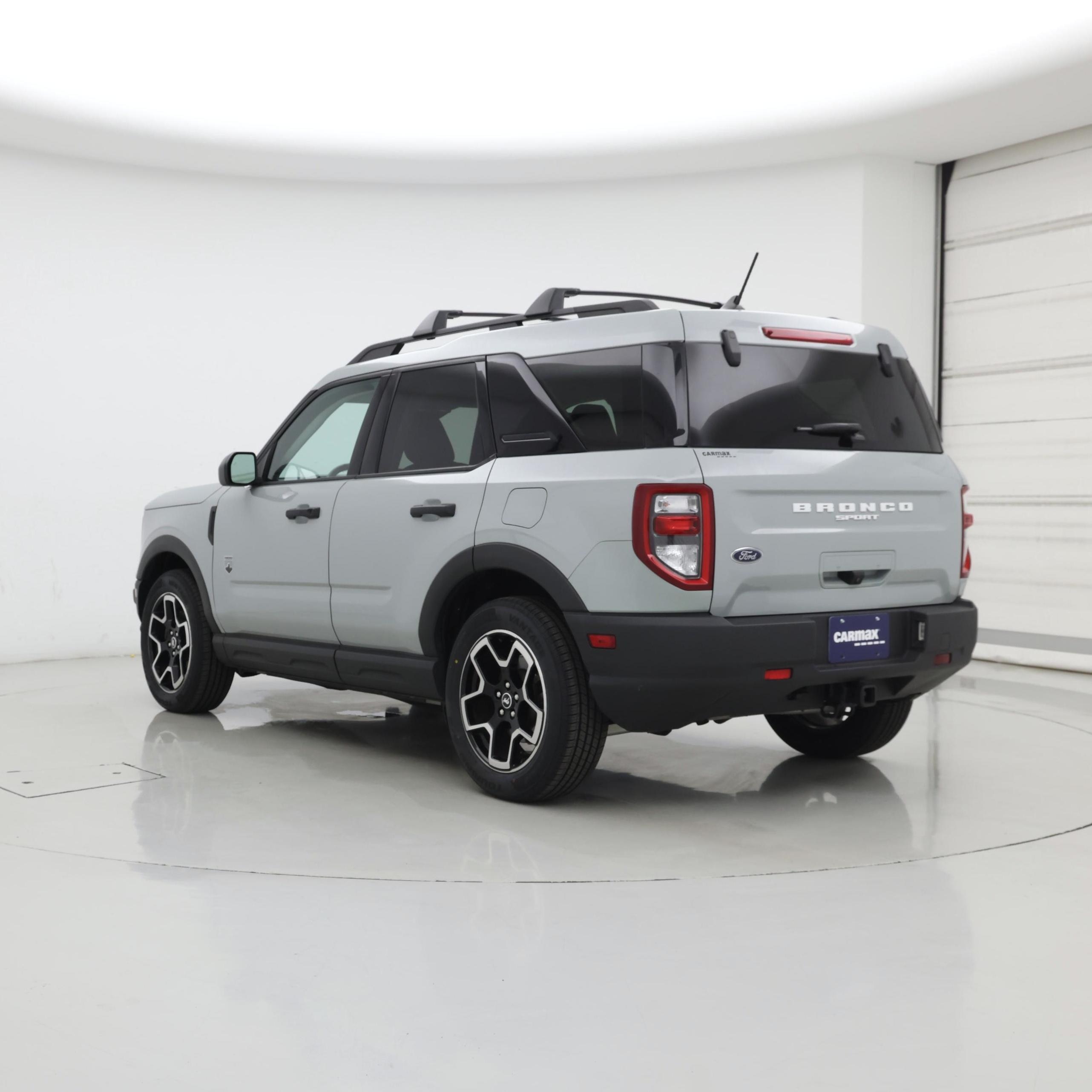 Thumbnail: 2022 Ford Bronco Sport - 2