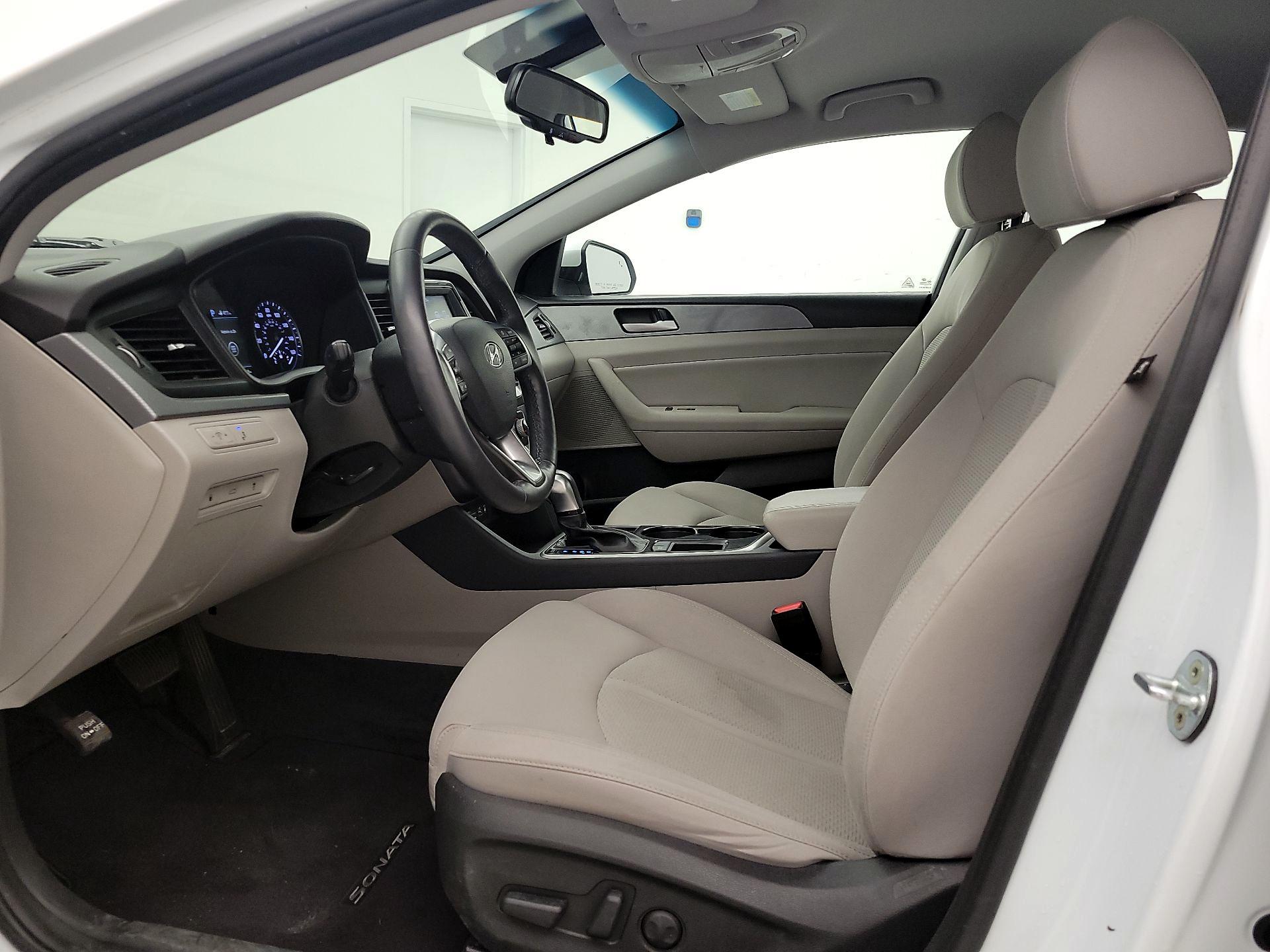 Thumbnail: 2018 Hyundai Sonata - 11