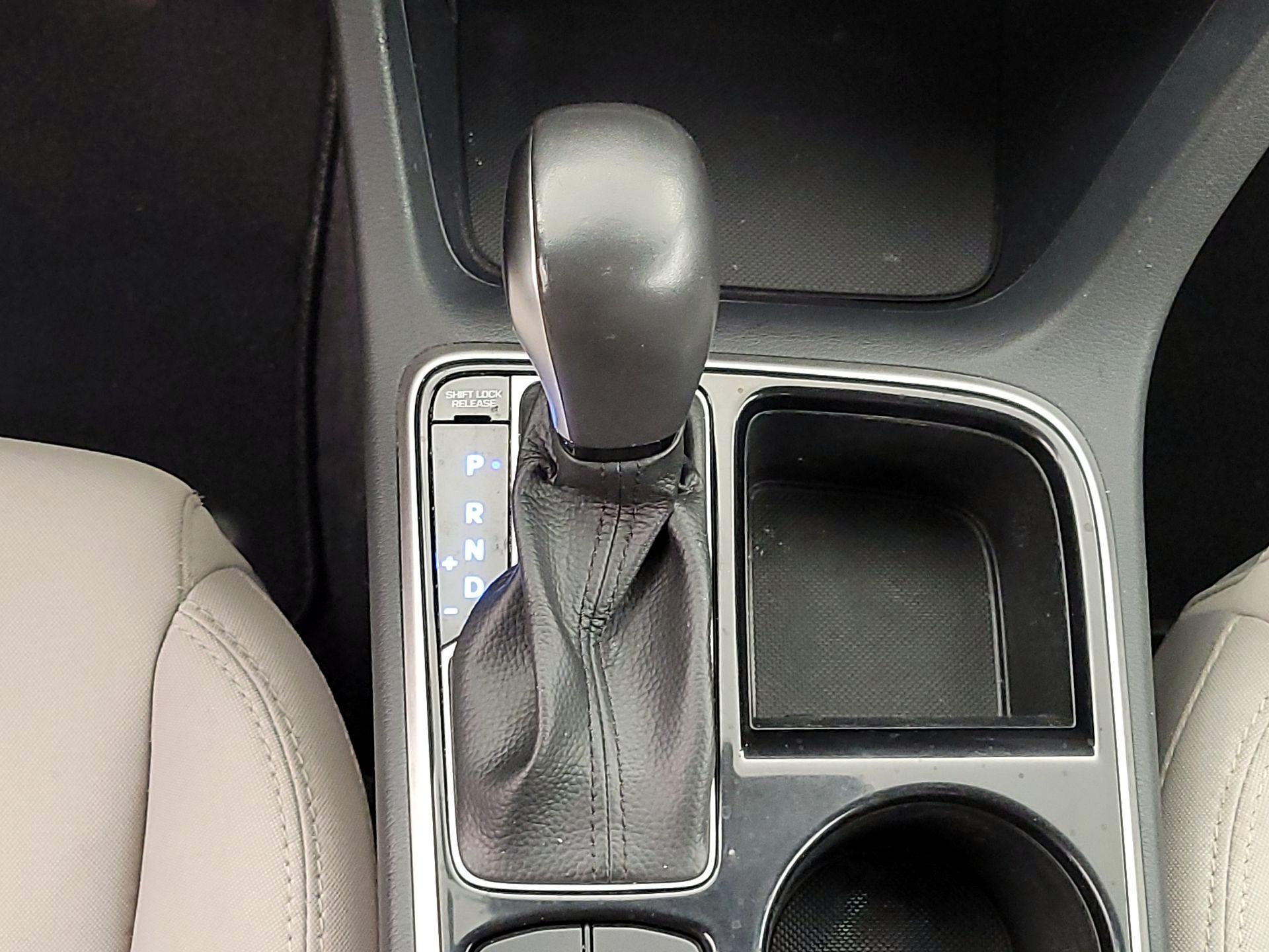 Thumbnail: 2018 Hyundai Sonata - 17