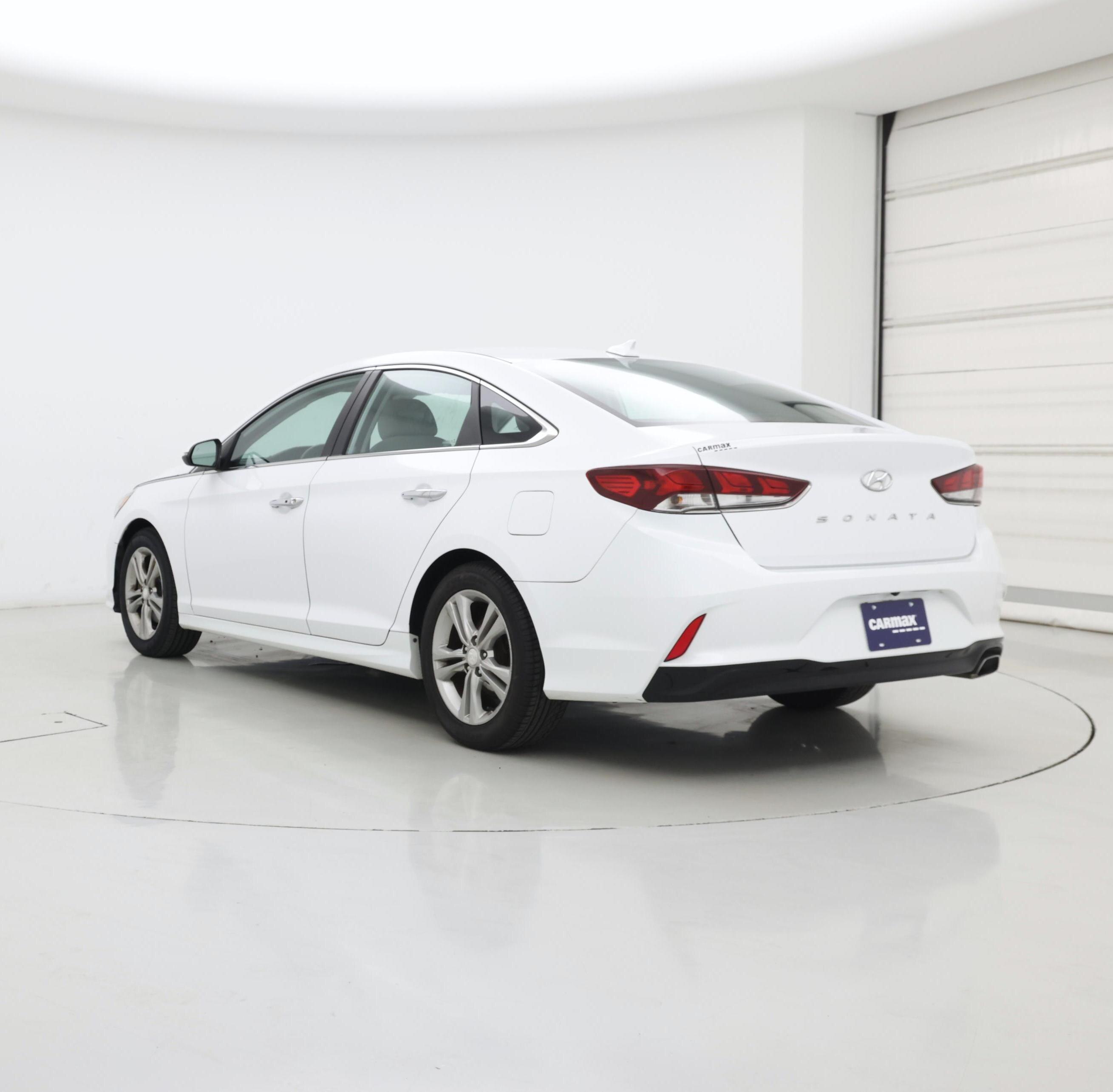 Thumbnail: 2018 Hyundai Sonata - 2