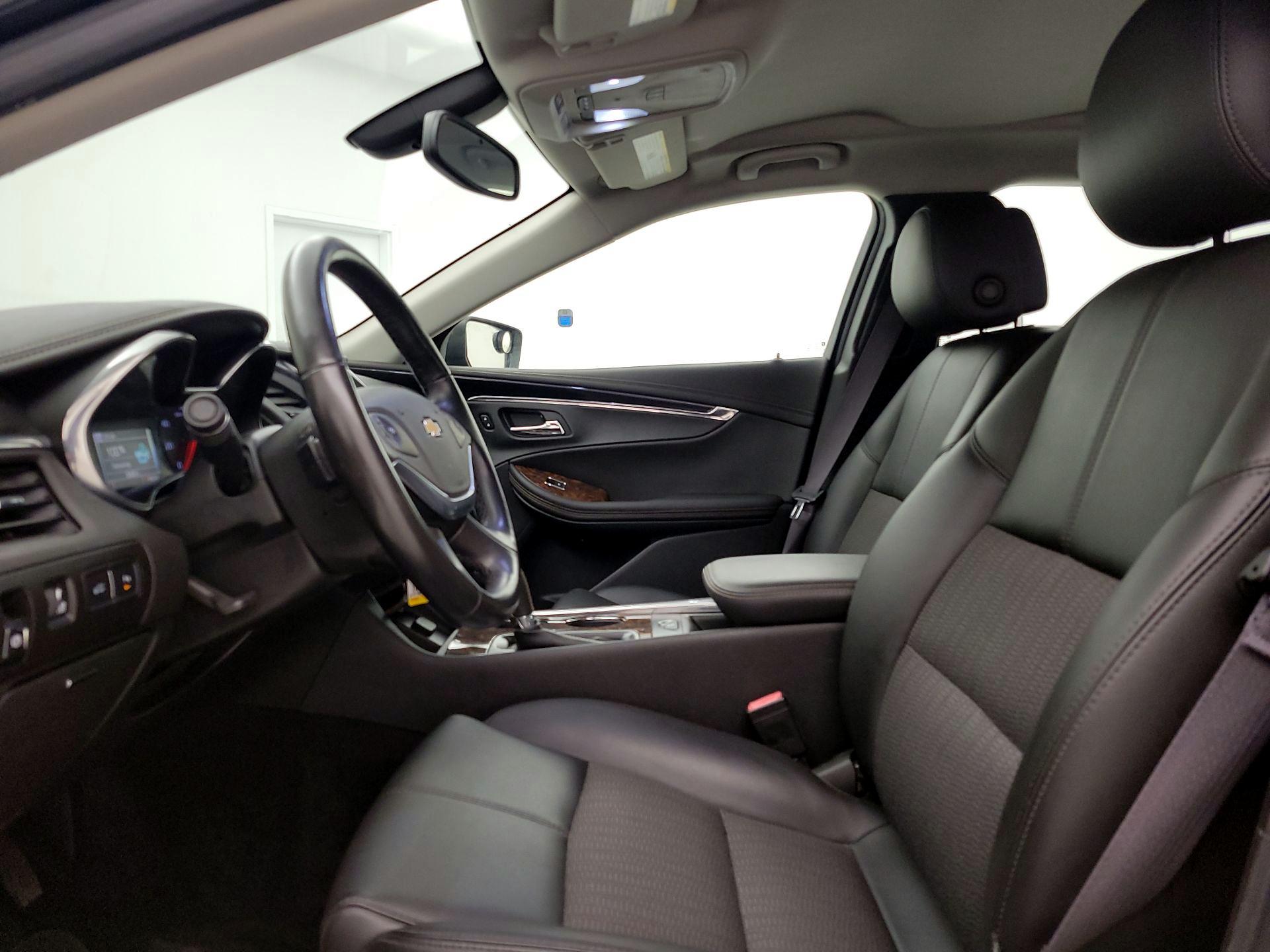 Thumbnail: 2014 Chevrolet Impala - 11