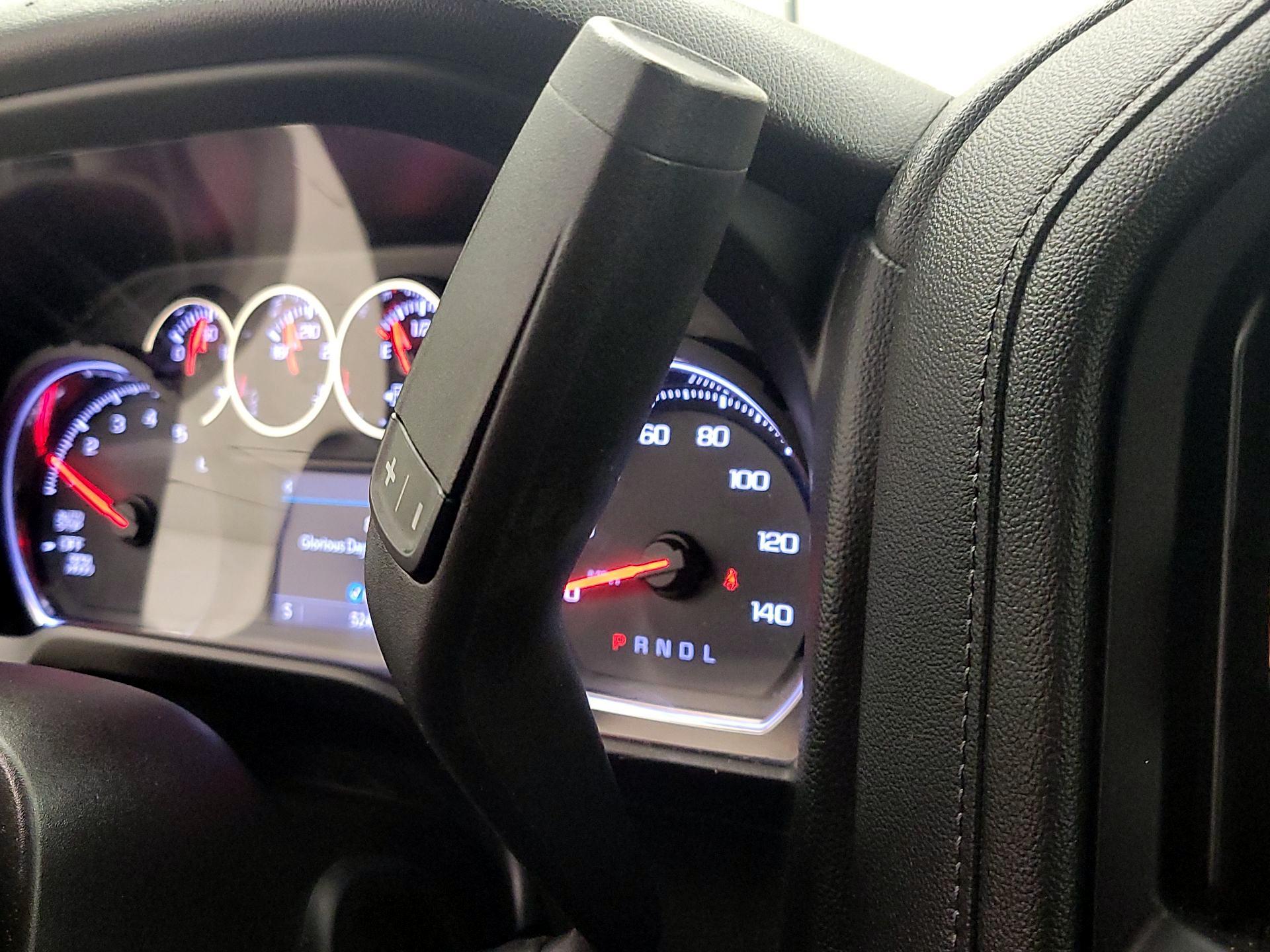 Thumbnail: 2019 Chevrolet Silverado 1500 - 17