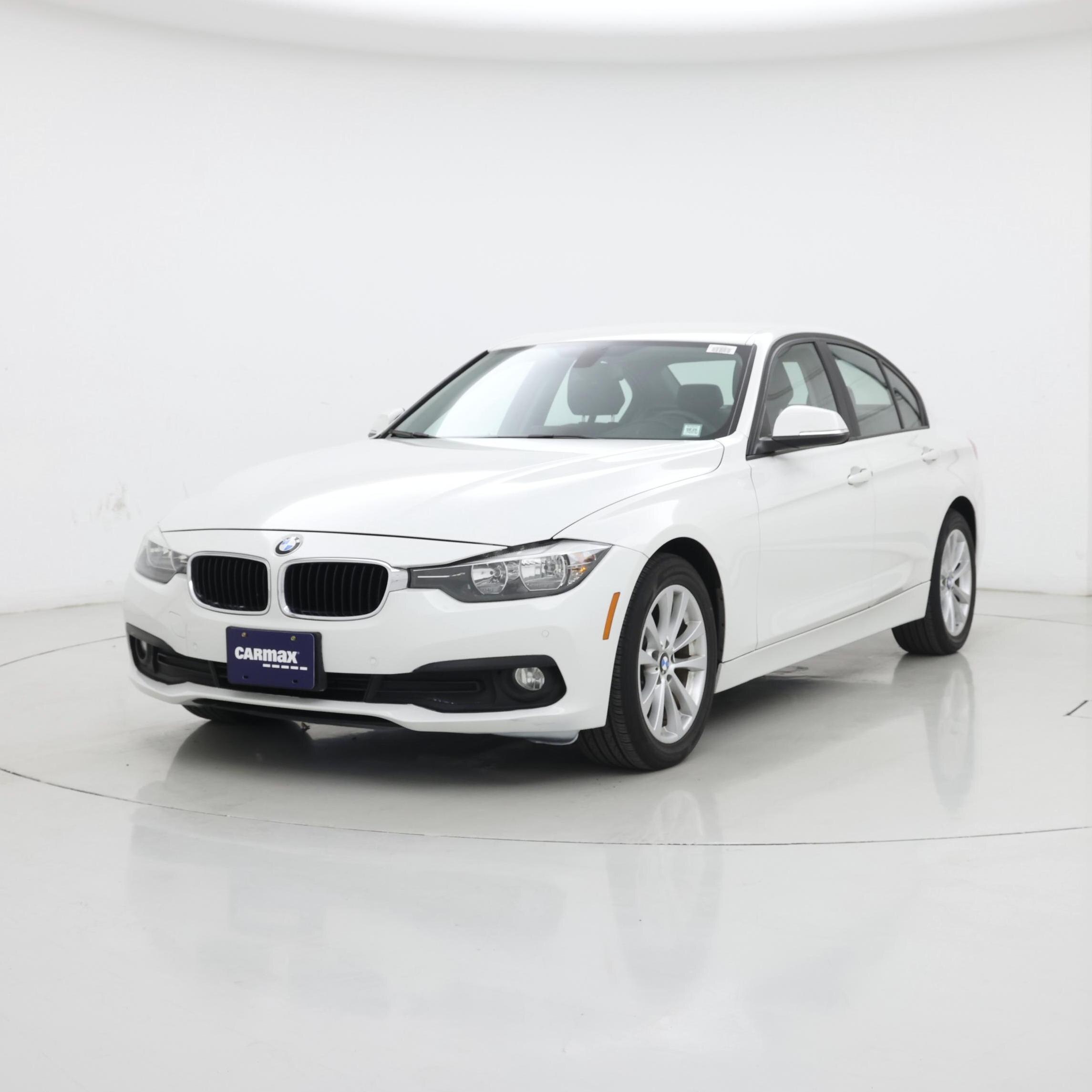 Thumbnail: 2016 BMW 3 Series - 4