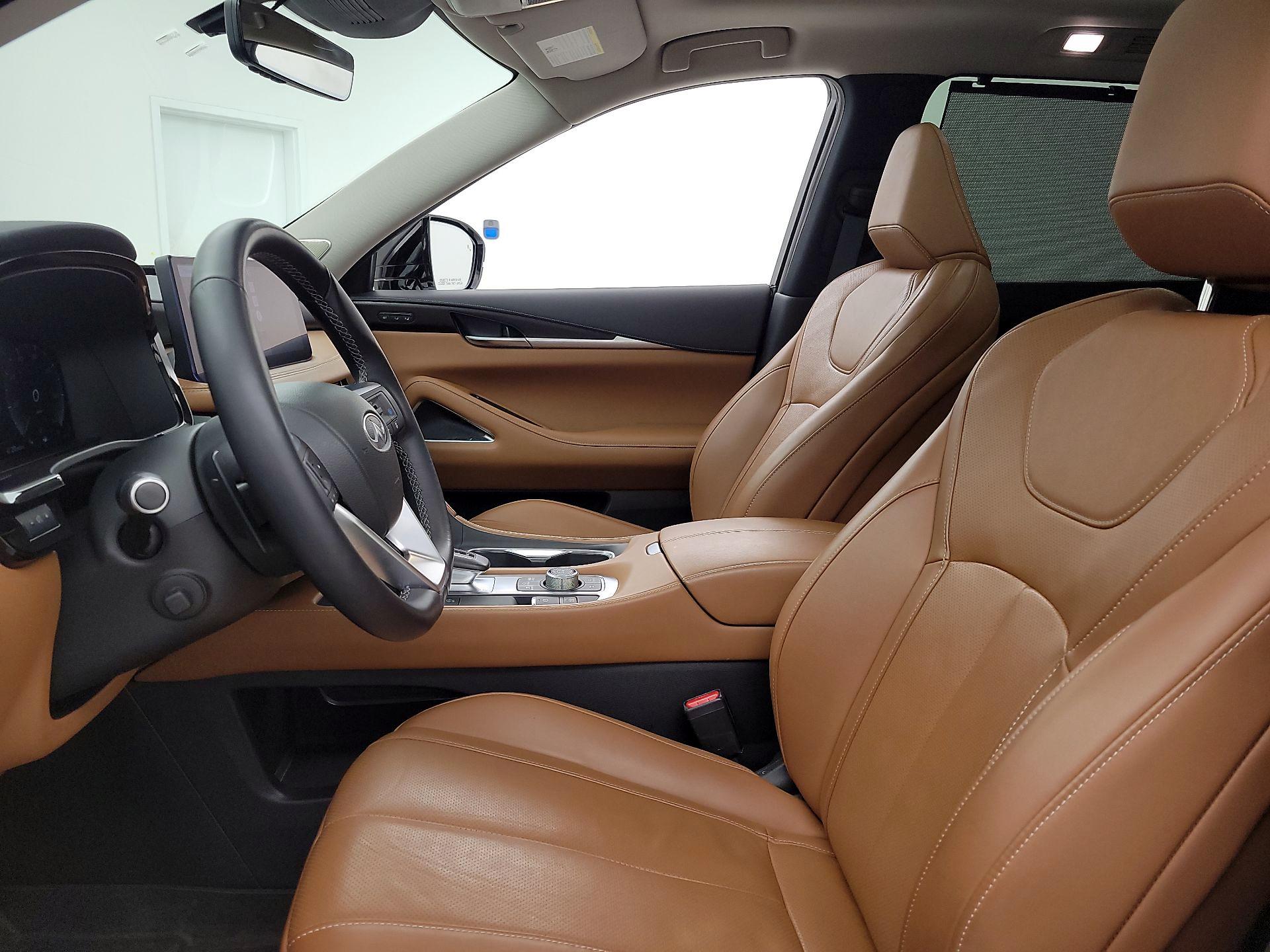 Thumbnail: 2023 INFINITI QX60 - 11