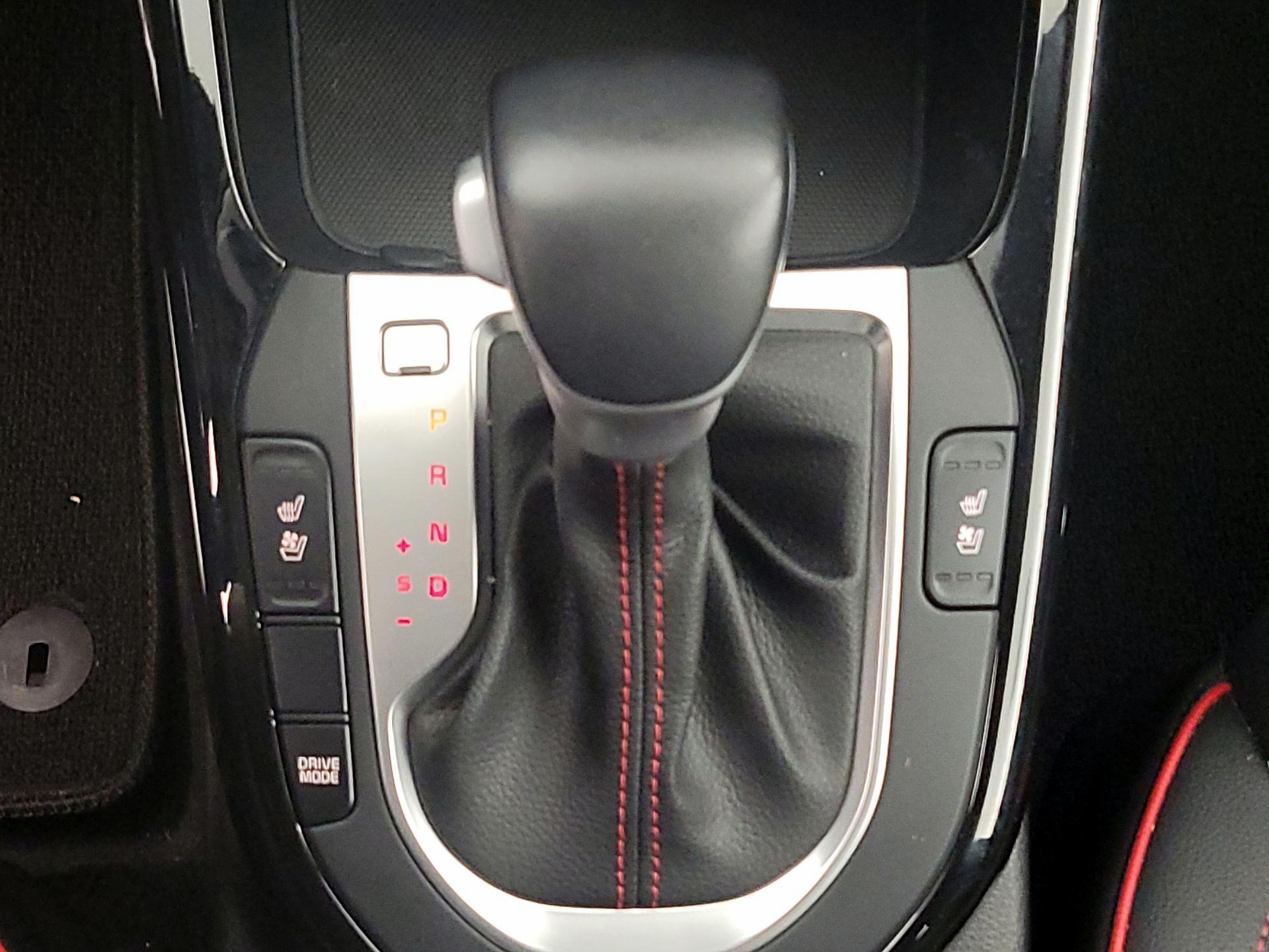 Thumbnail: 2021 Kia Forte - 17