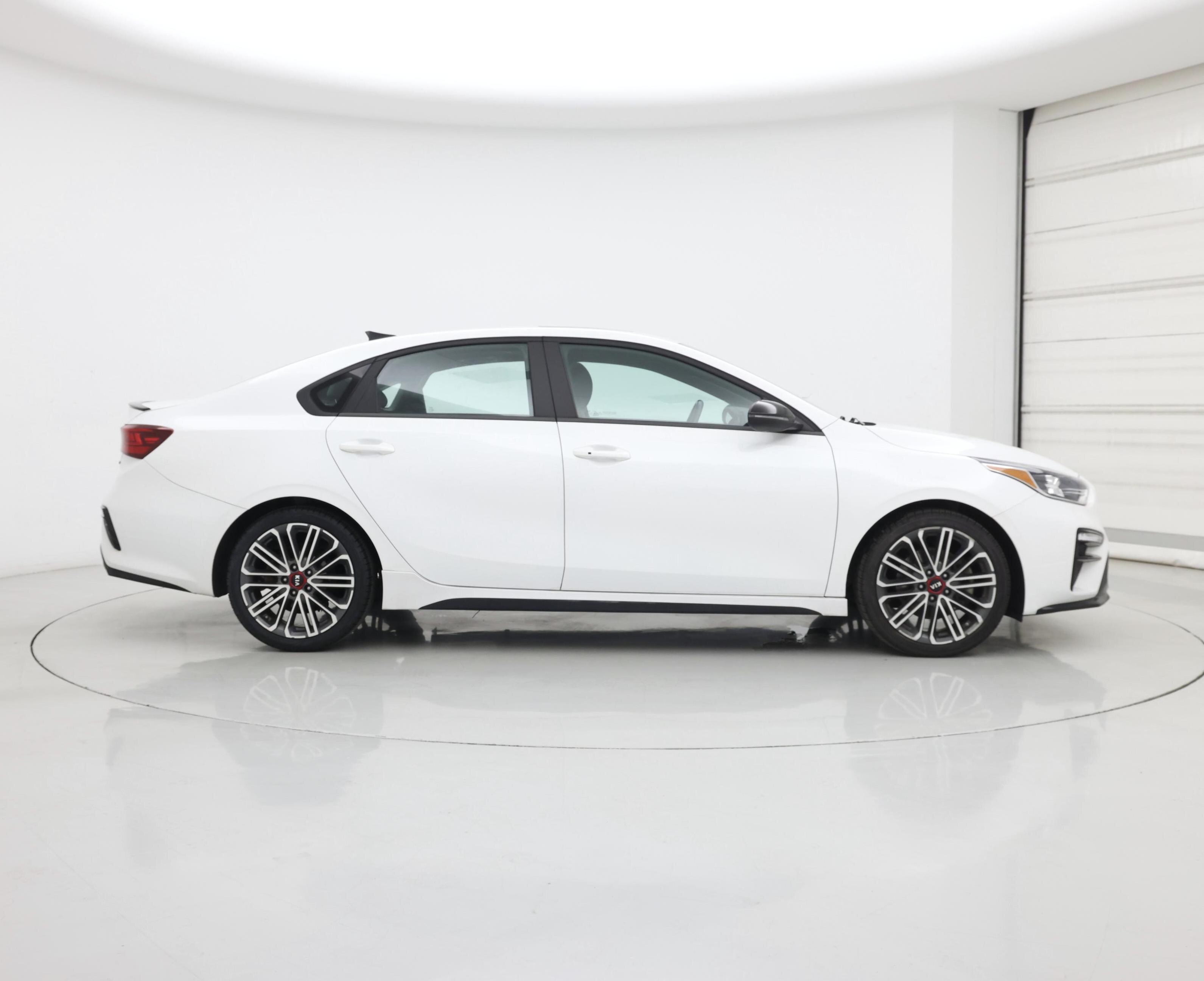 Thumbnail: 2021 Kia Forte - 7