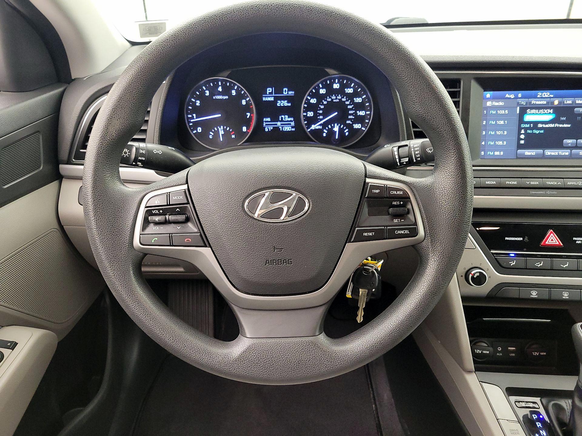 Thumbnail: 2017 Hyundai Elantra - 10
