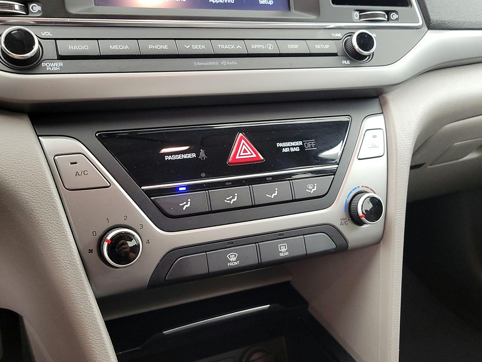 Thumbnail: 2017 Hyundai Elantra - 16