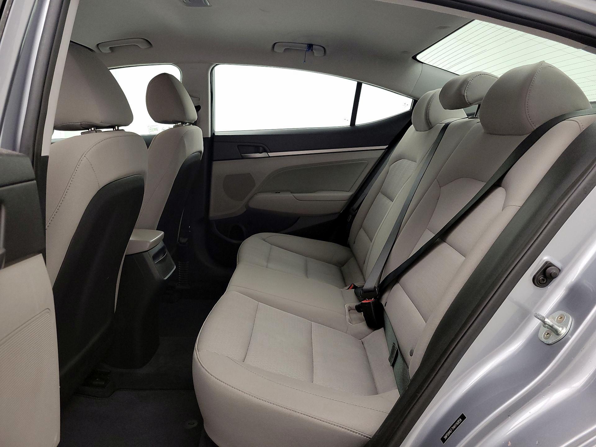 Thumbnail: 2017 Hyundai Elantra - 19