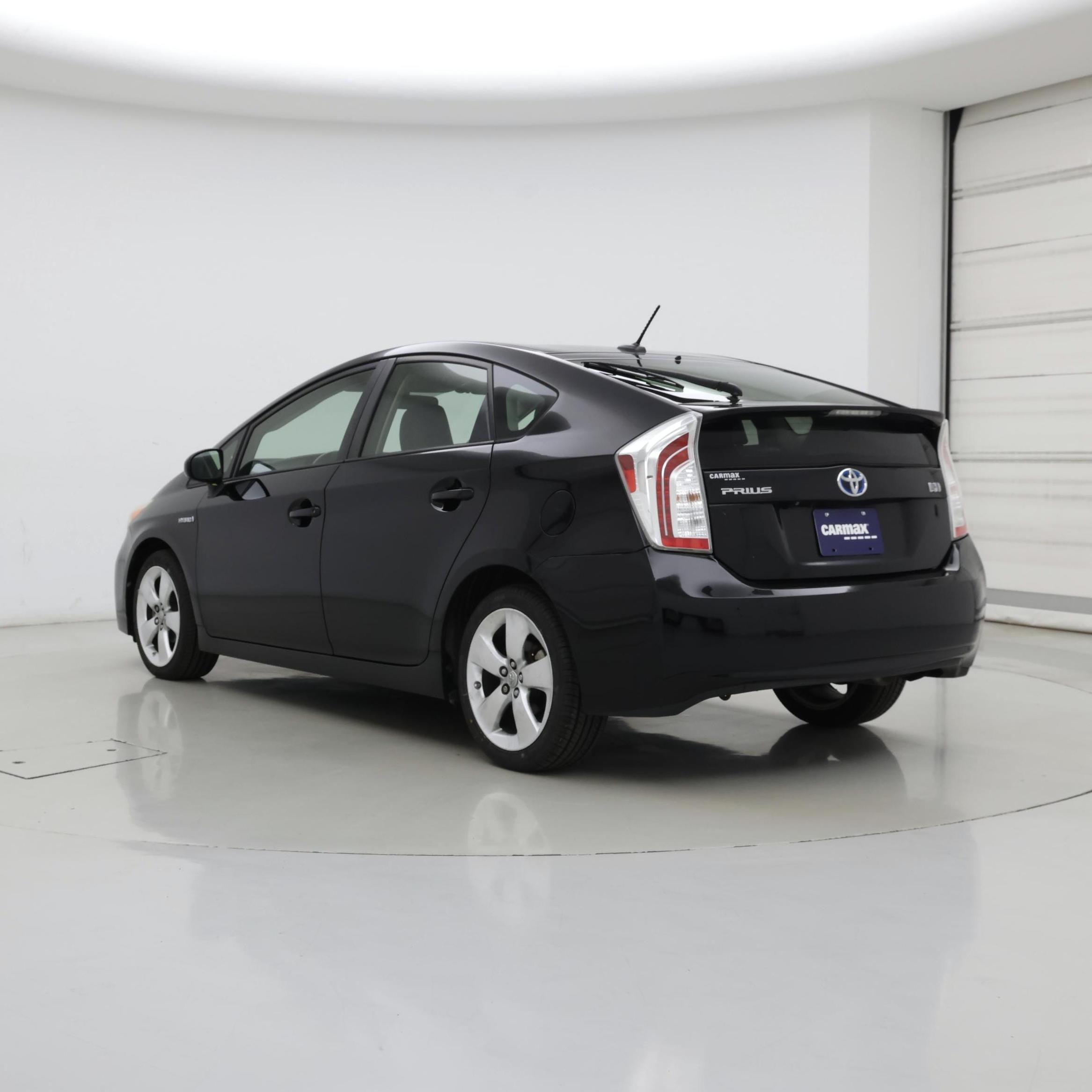 Thumbnail: 2013 Toyota Prius - 2