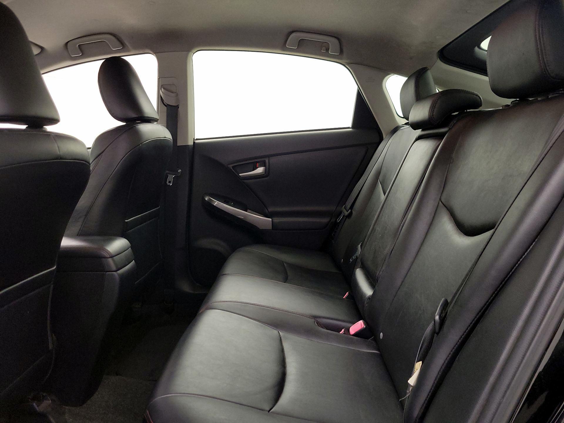 Thumbnail: 2013 Toyota Prius - 20