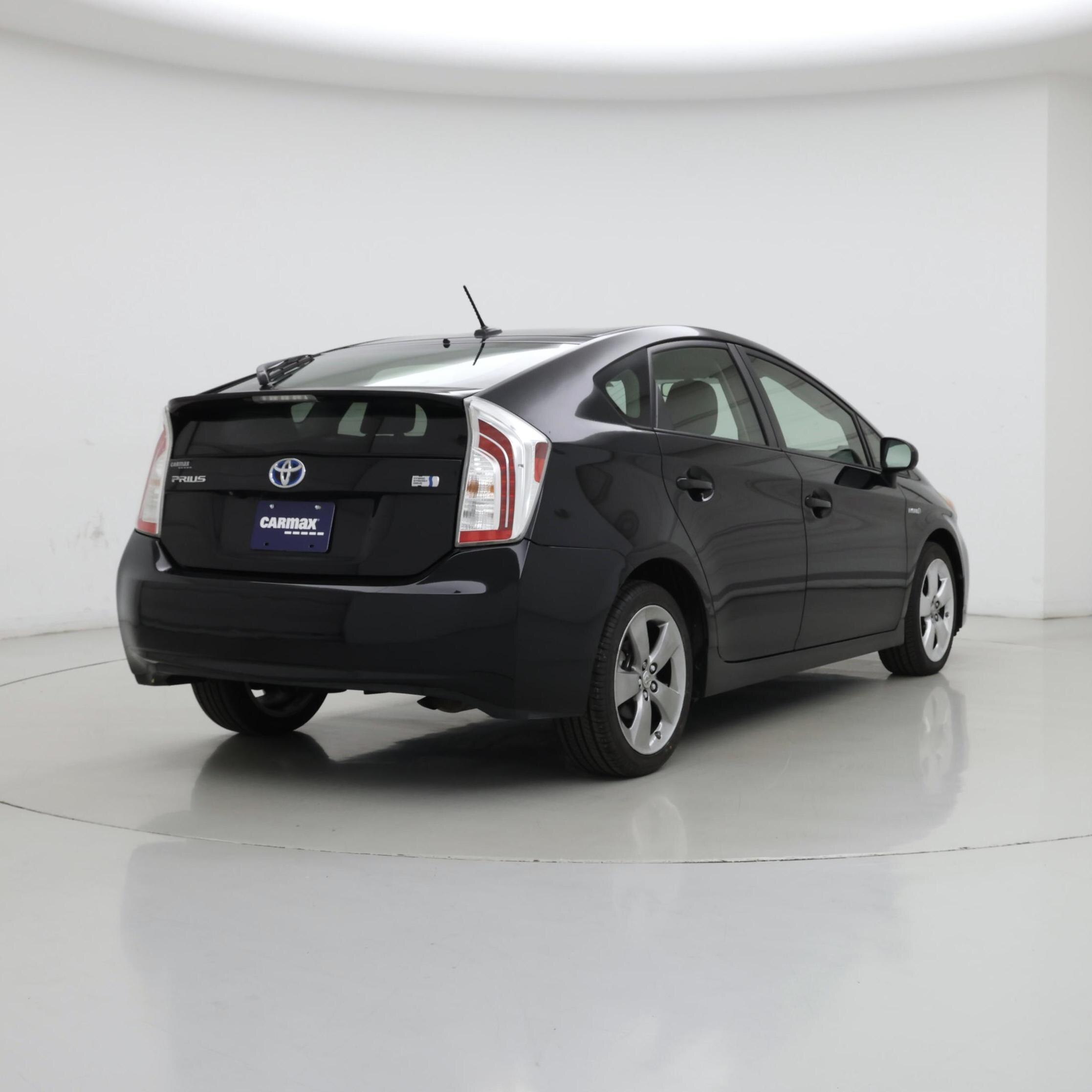 Thumbnail: 2013 Toyota Prius - 8