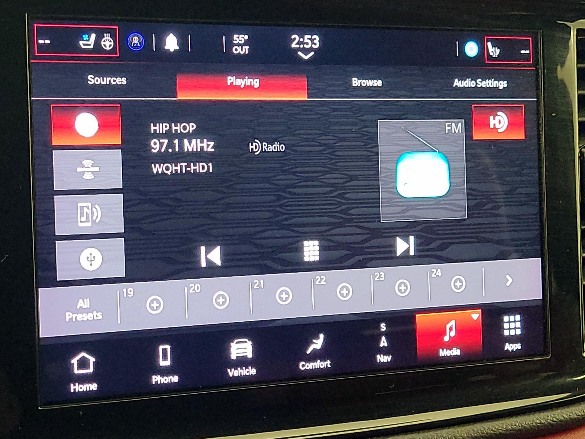 Thumbnail: 2022 Dodge Durango - 16