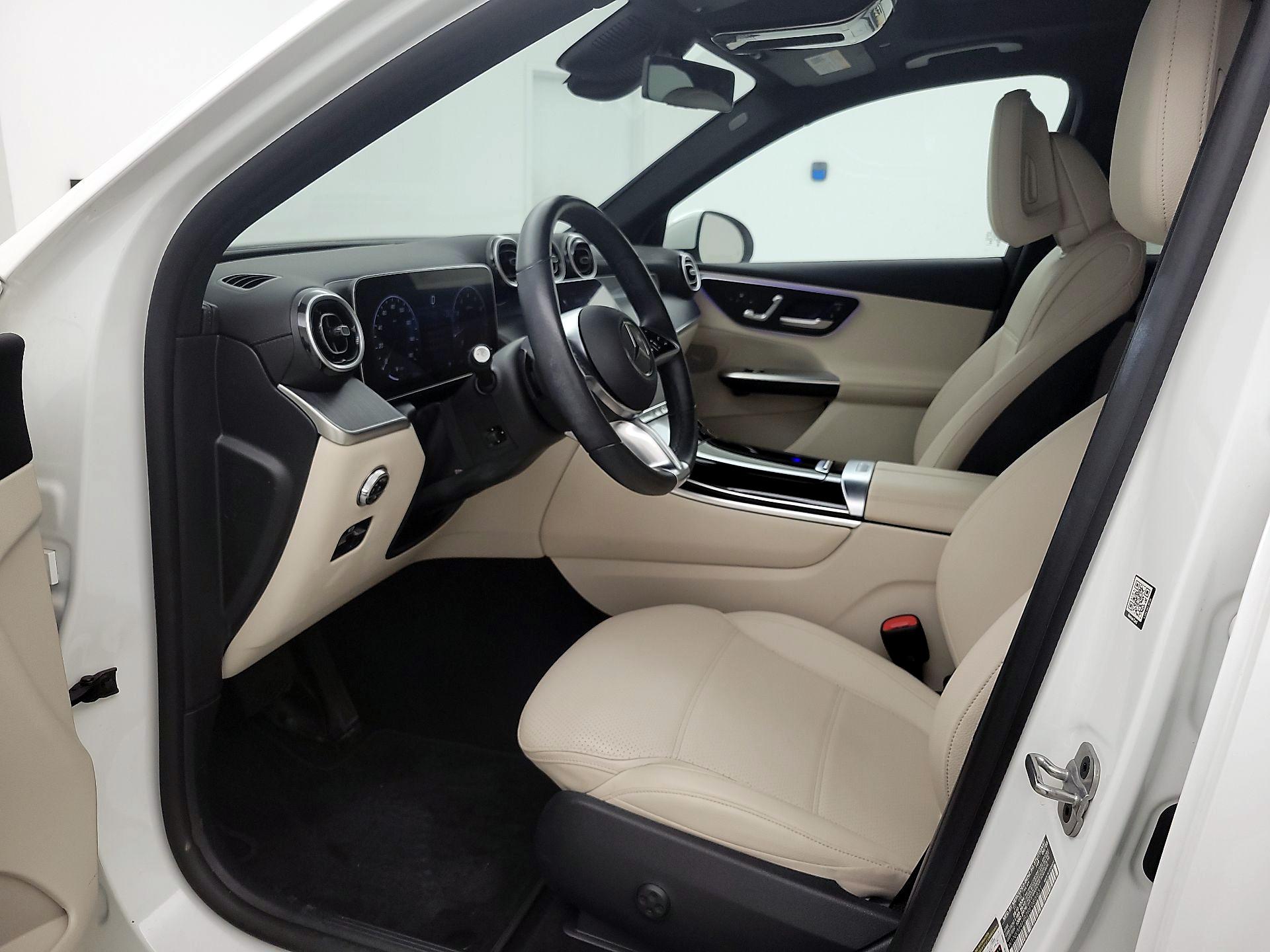 Thumbnail: 2024 Mercedes-Benz GLC - 11