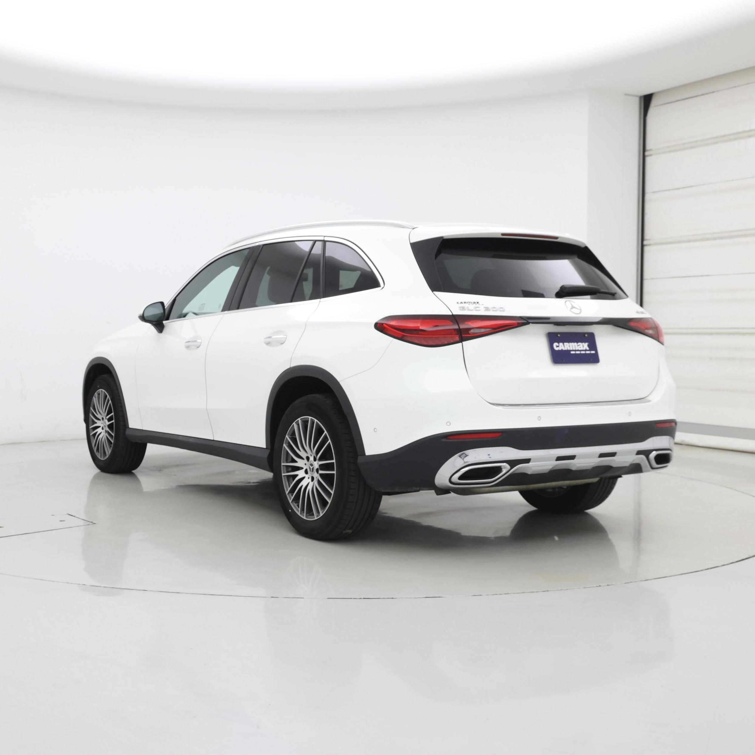 Thumbnail: 2024 Mercedes-Benz GLC - 2