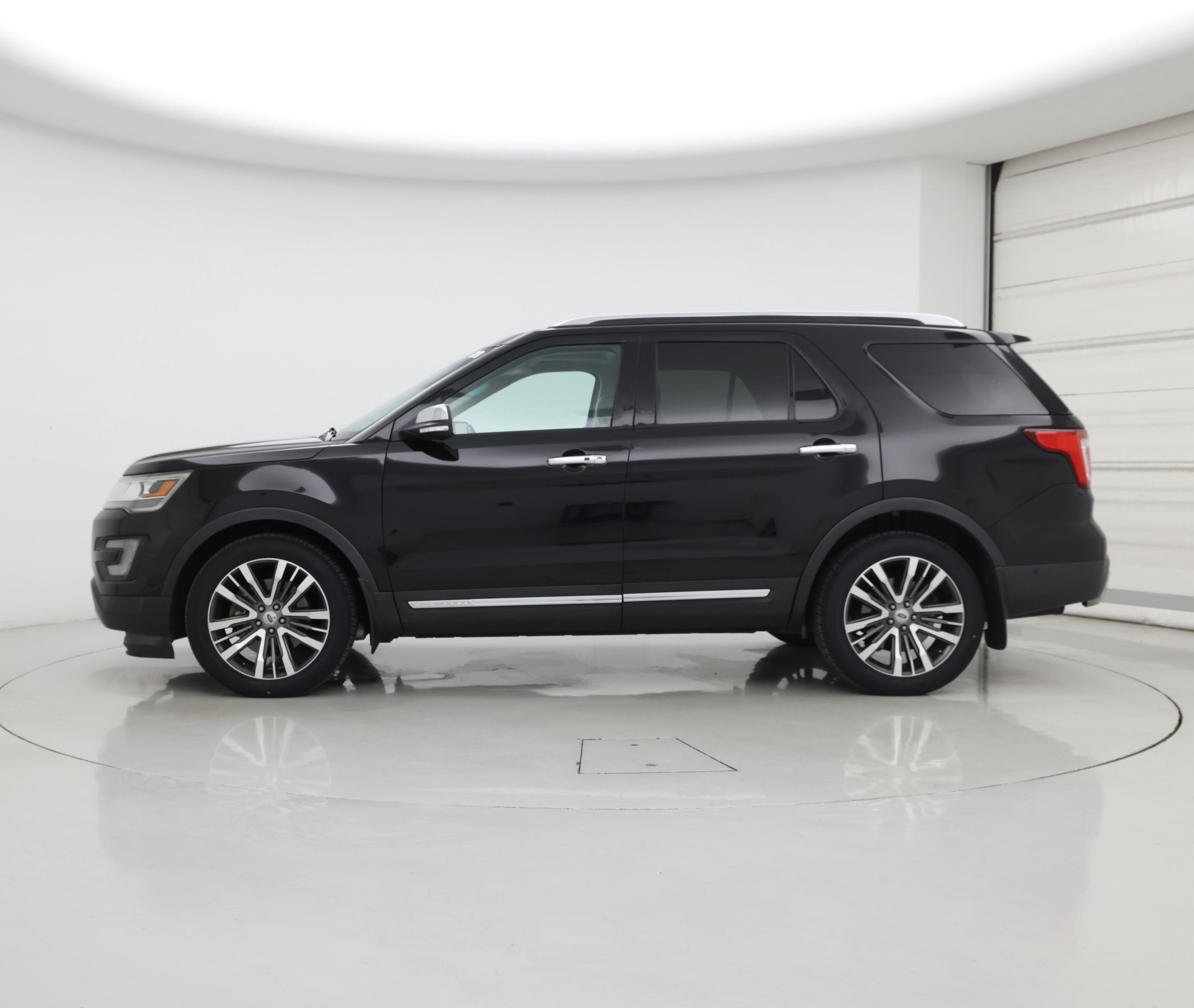 Thumbnail: 2016 Ford Explorer - 3