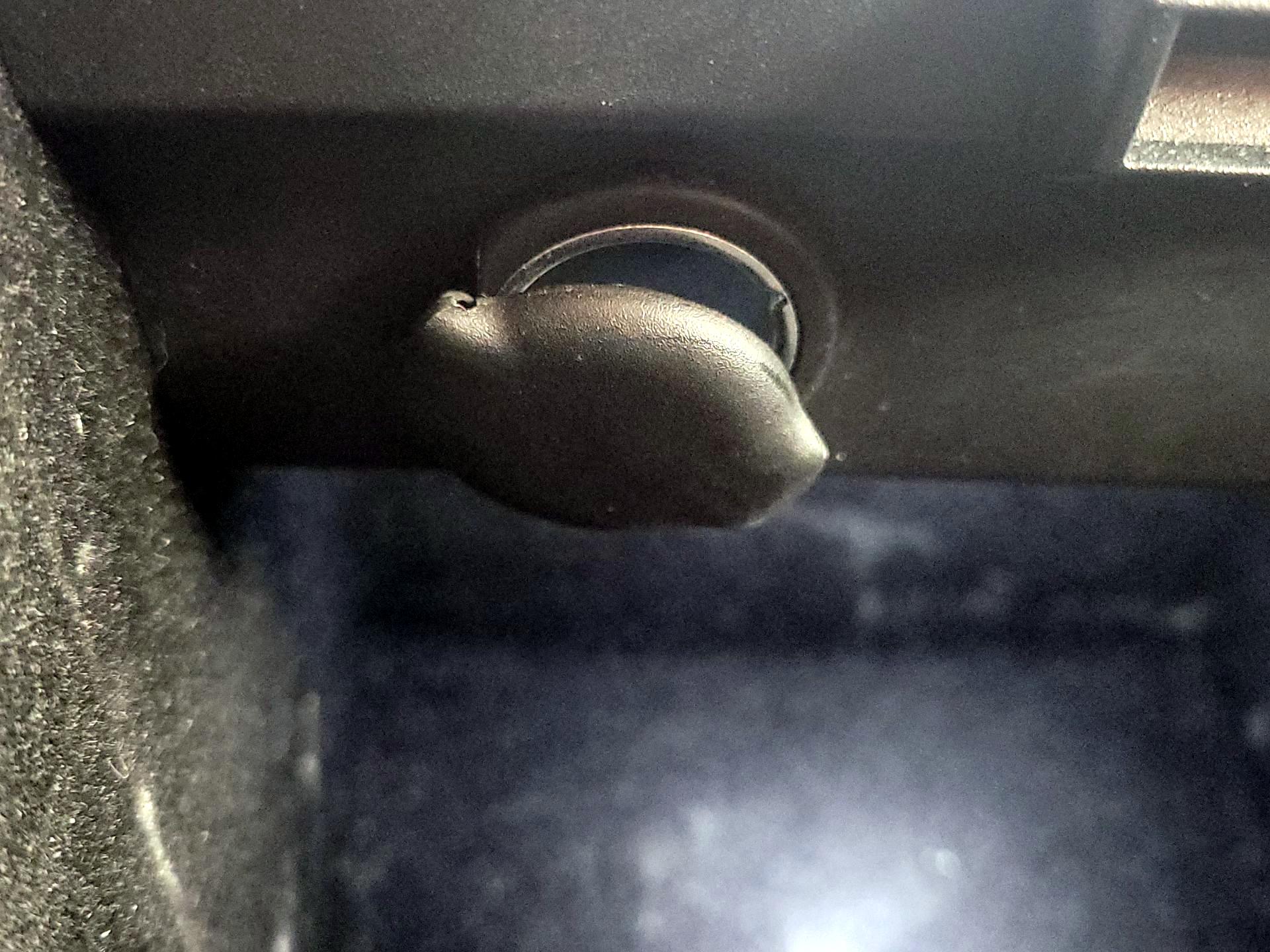 Thumbnail: 2020 Tesla Model 3 - 18