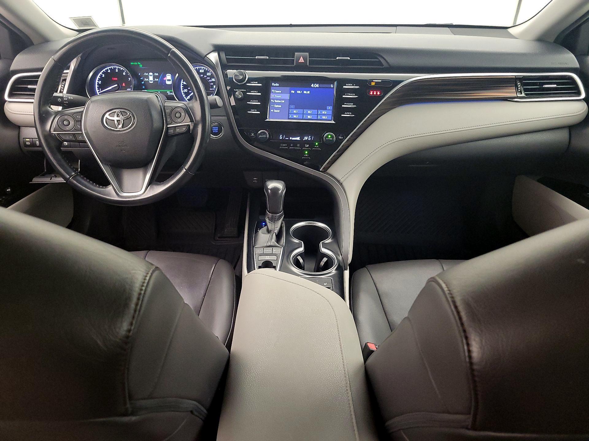 Thumbnail: 2018 Toyota Camry - 9