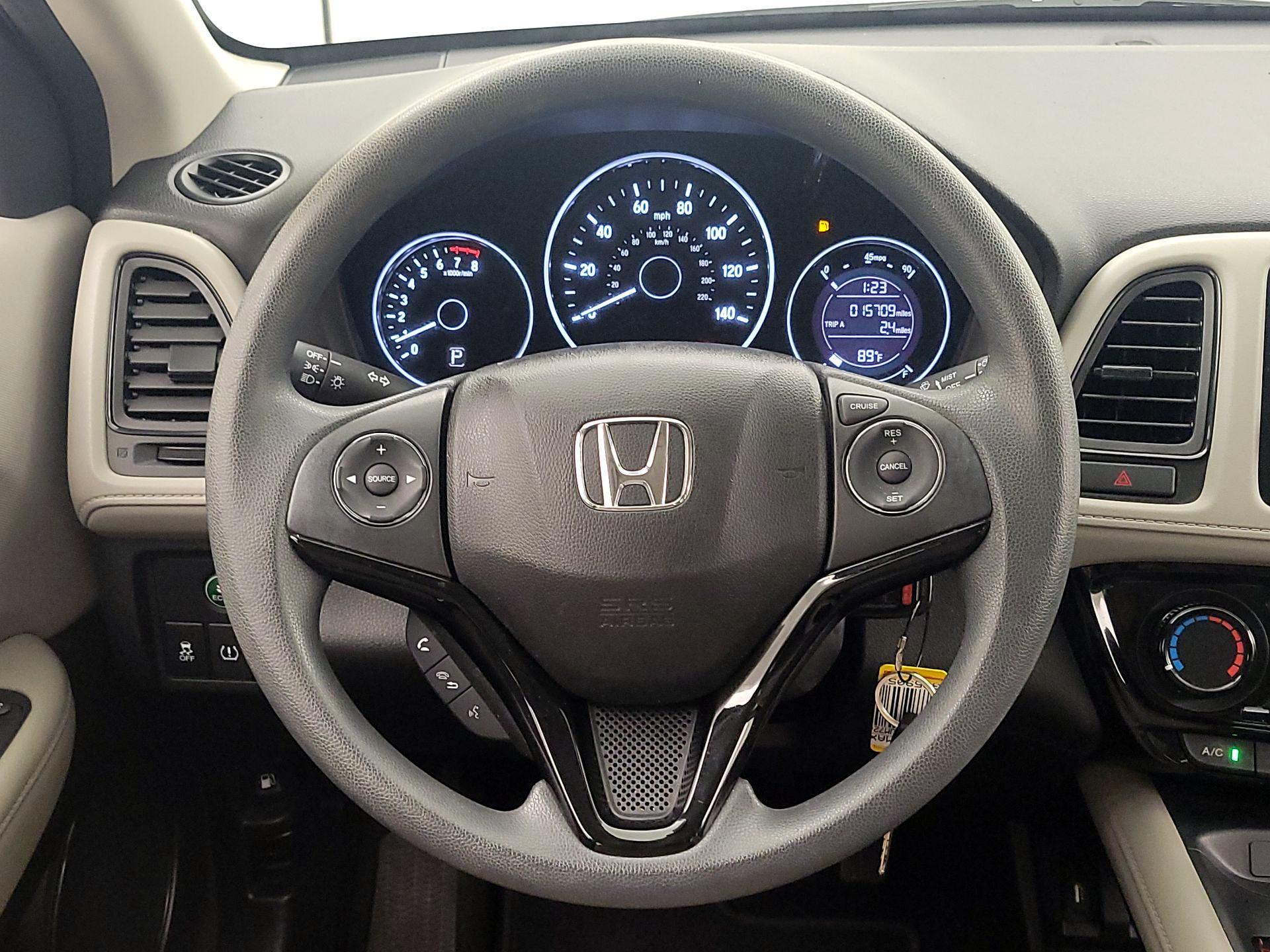 Thumbnail: 2018 Honda HR-V - 10