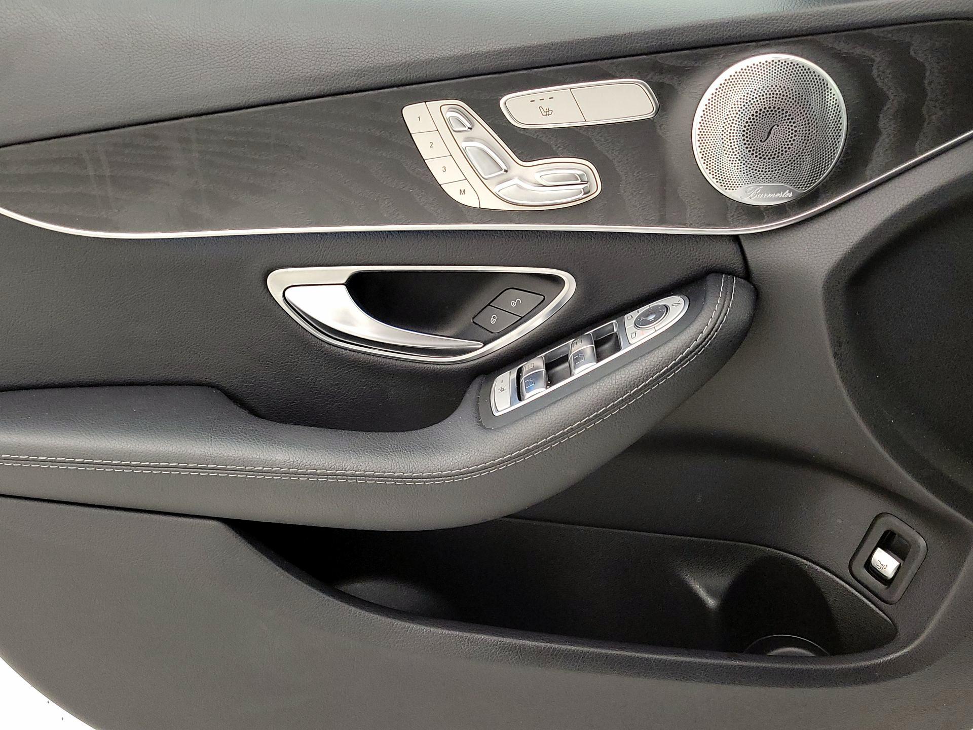Thumbnail: 2017 Mercedes-Benz C-Class - 12