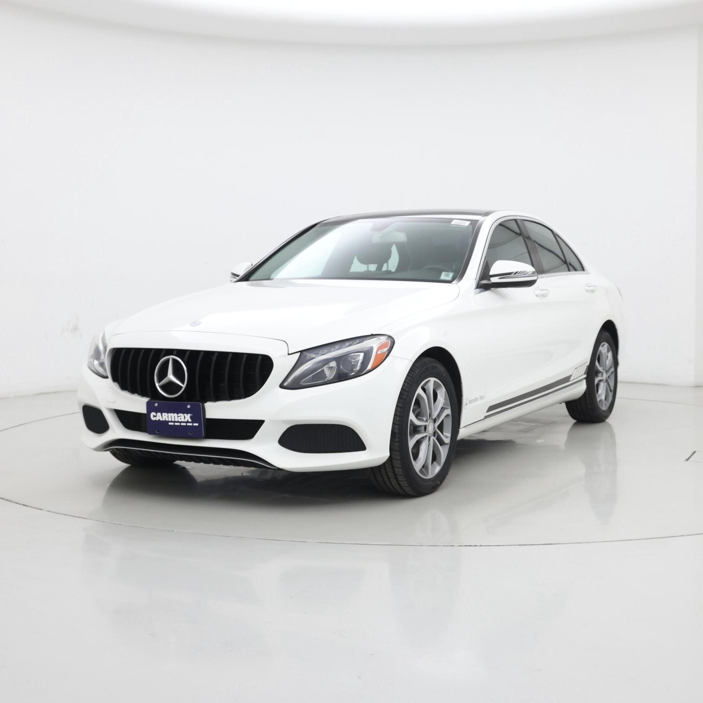 Thumbnail: 2017 Mercedes-Benz C-Class - 4