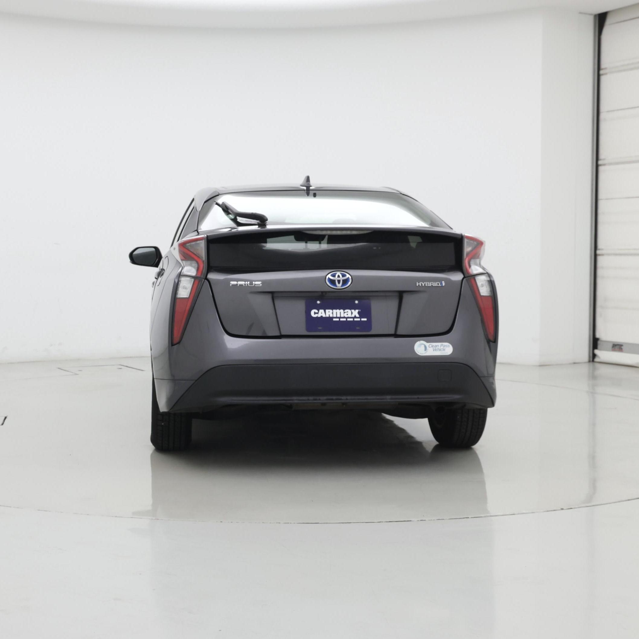 Thumbnail: 2017 Toyota Prius - 6