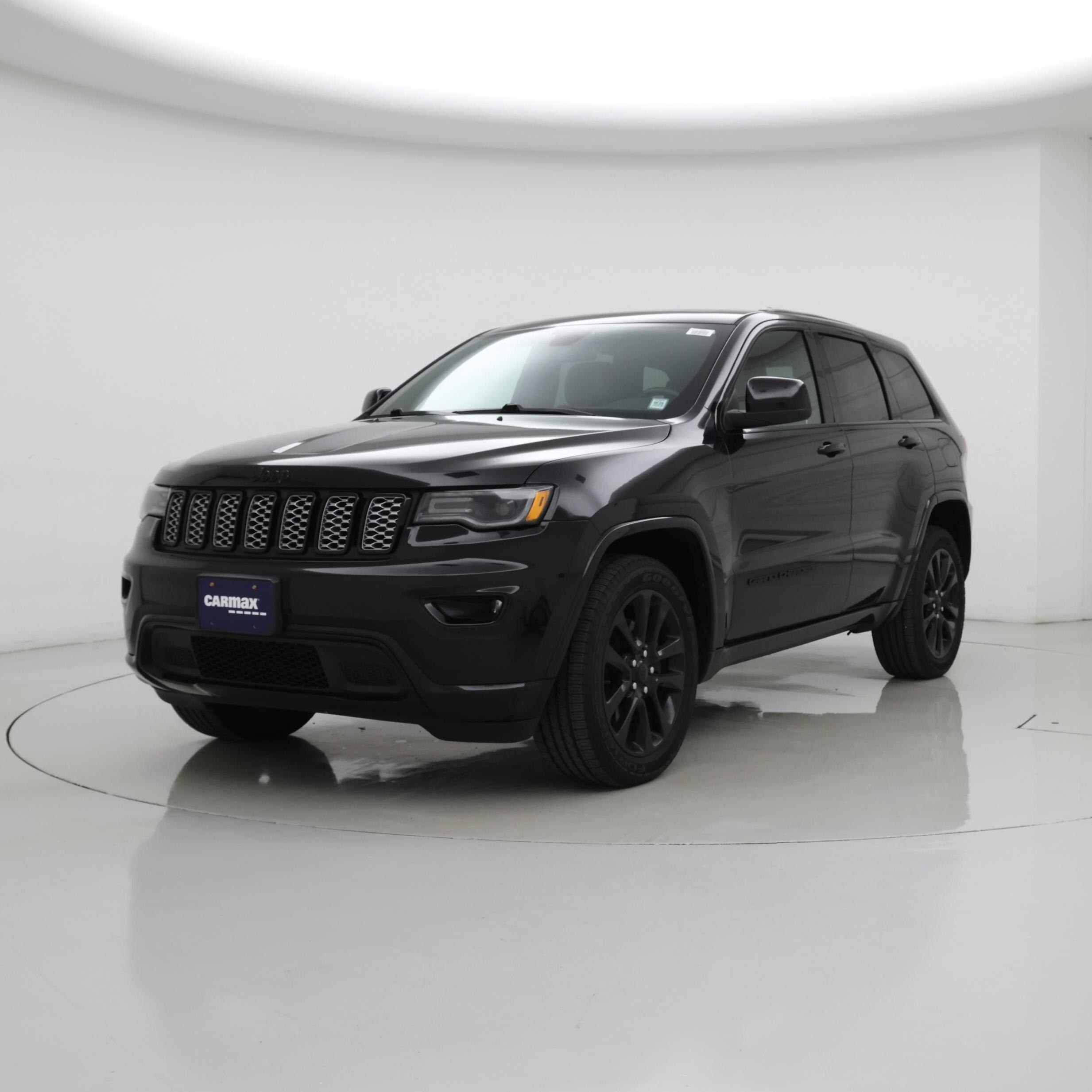 Thumbnail: 2021 Jeep Grand Cherokee - 4