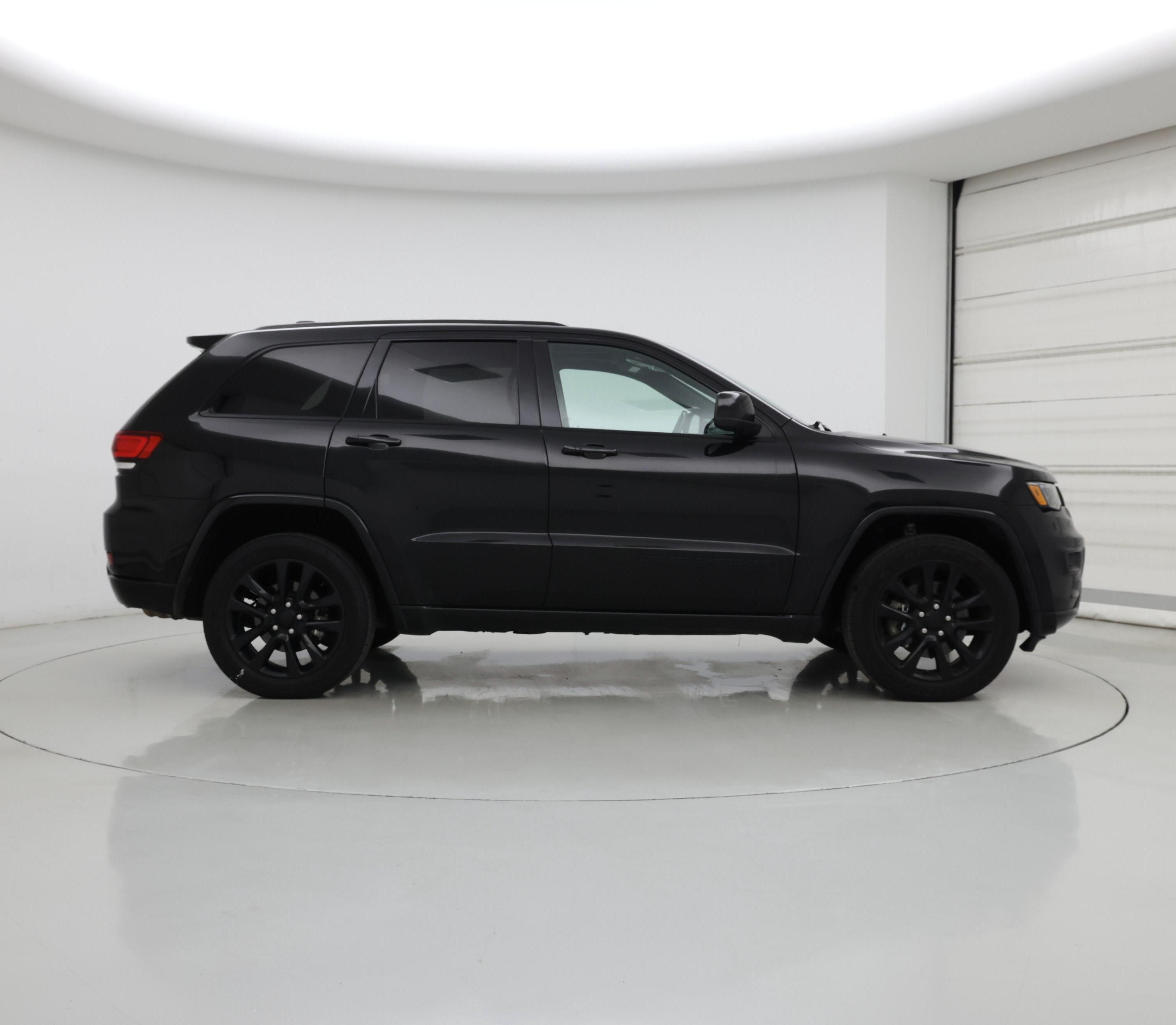Thumbnail: 2021 Jeep Grand Cherokee - 7