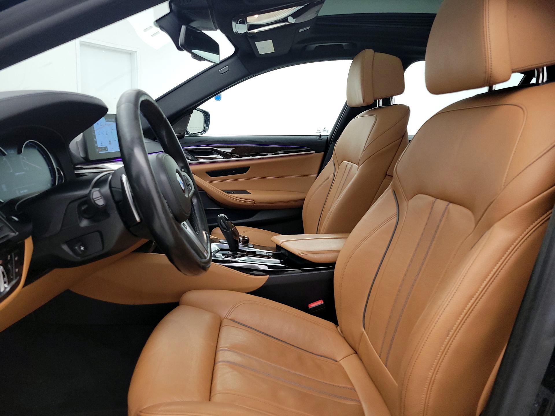 Thumbnail: 2018 BMW 5 Series - 11