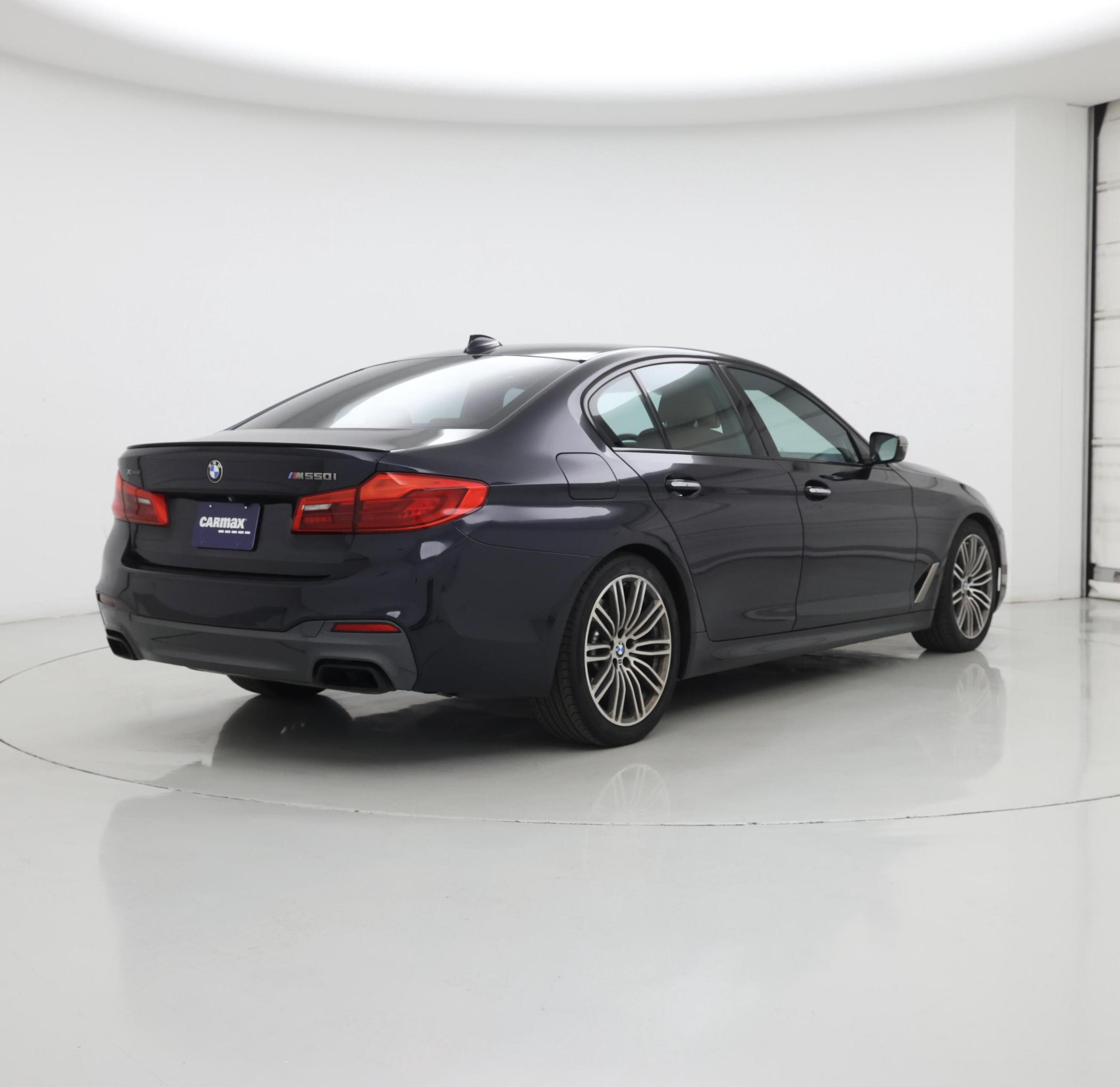 Thumbnail: 2018 BMW 5 Series - 8