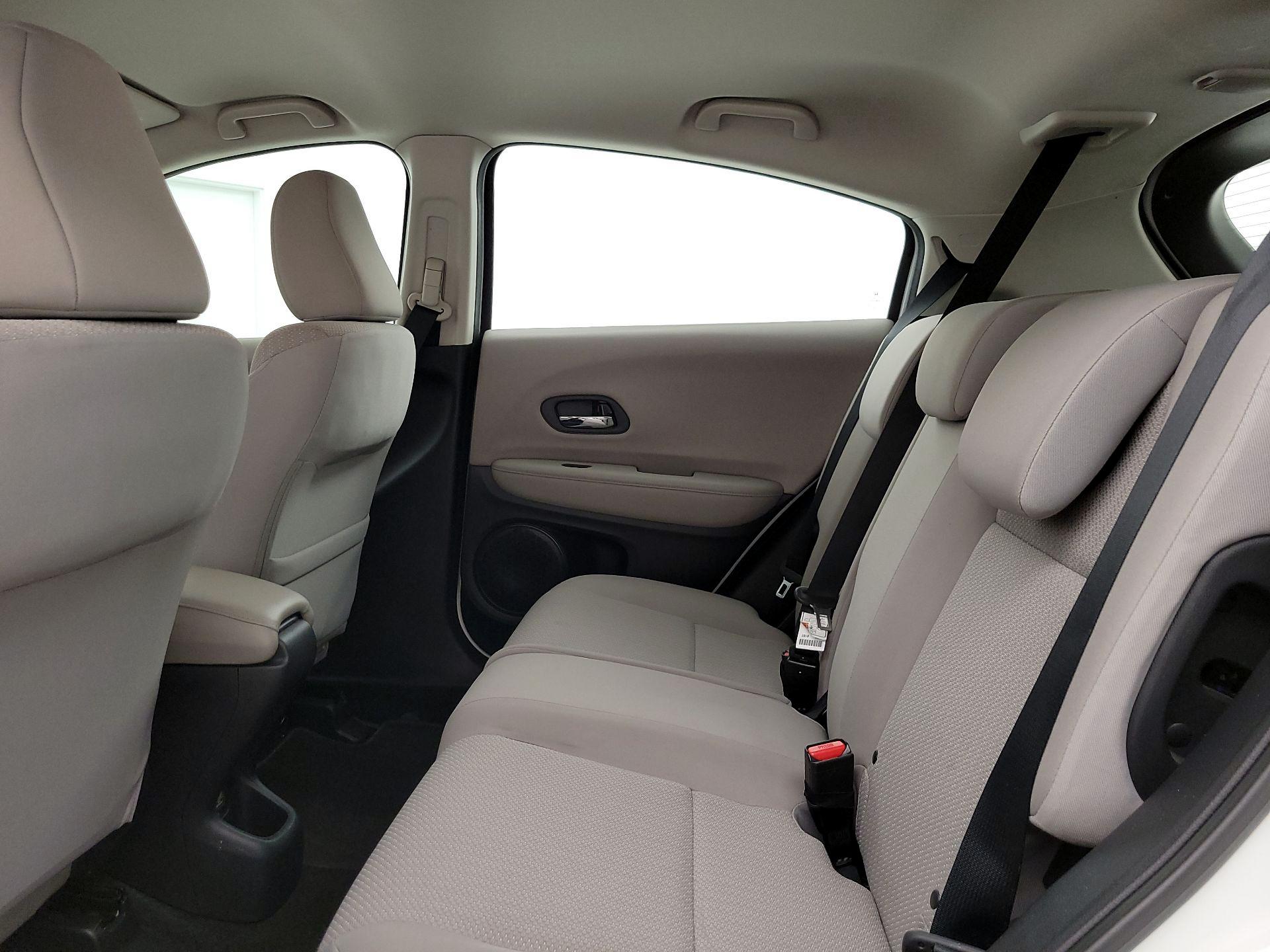 Thumbnail: 2018 Honda HR-V - 19