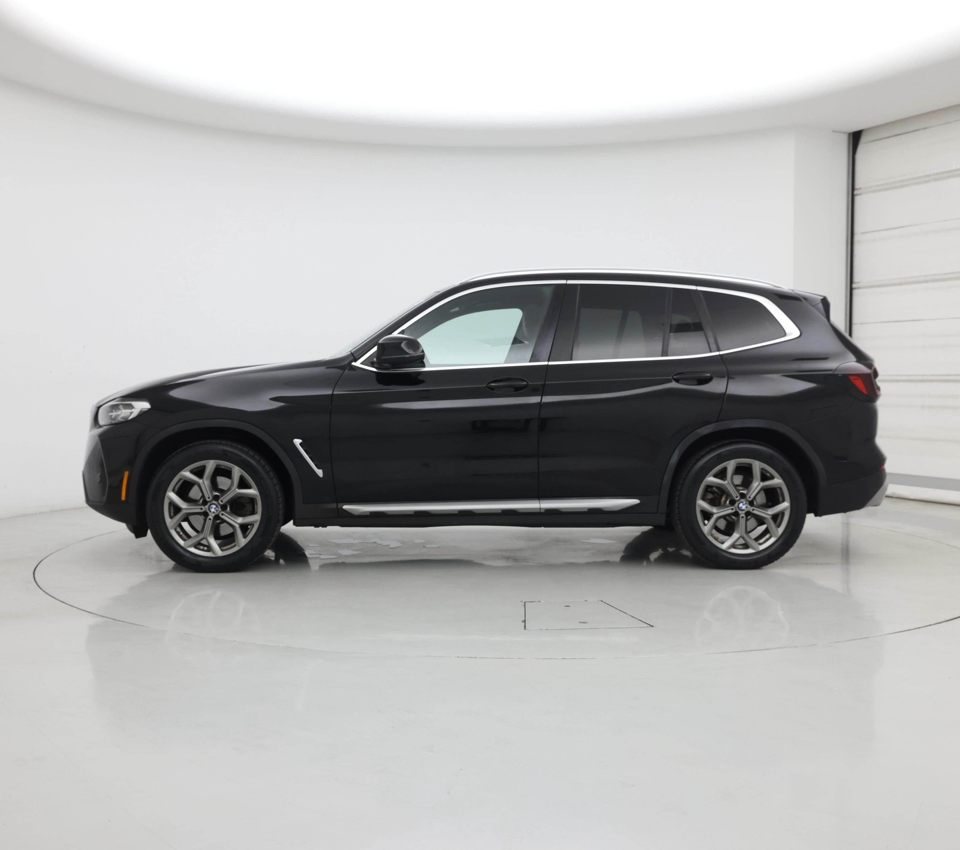 Thumbnail: 2022 BMW X3 - 3