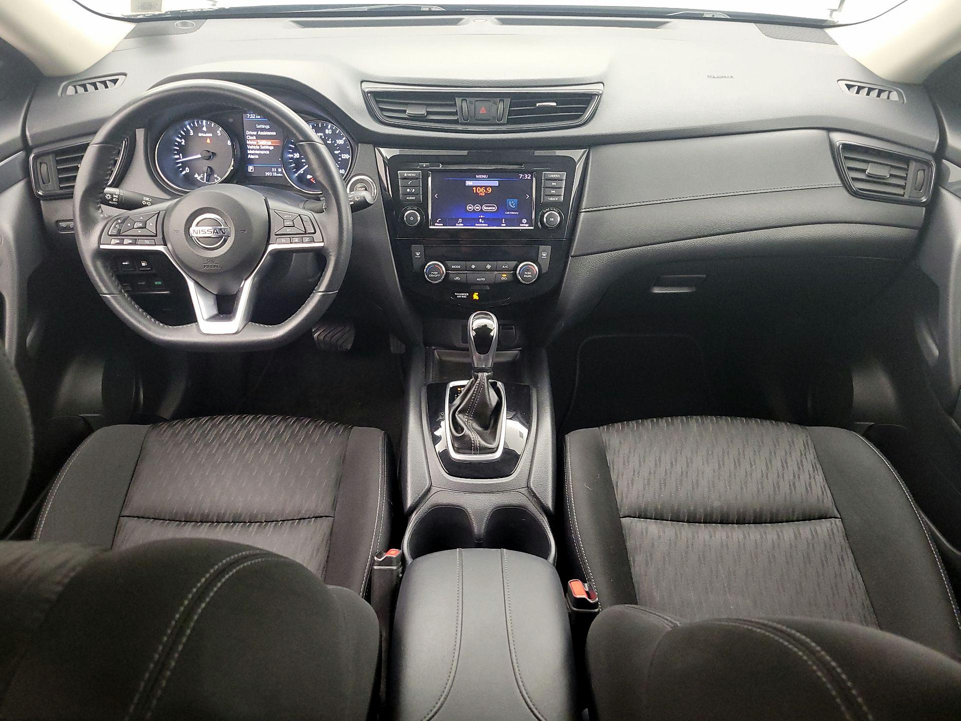 Thumbnail: 2020 Nissan Rogue - 9