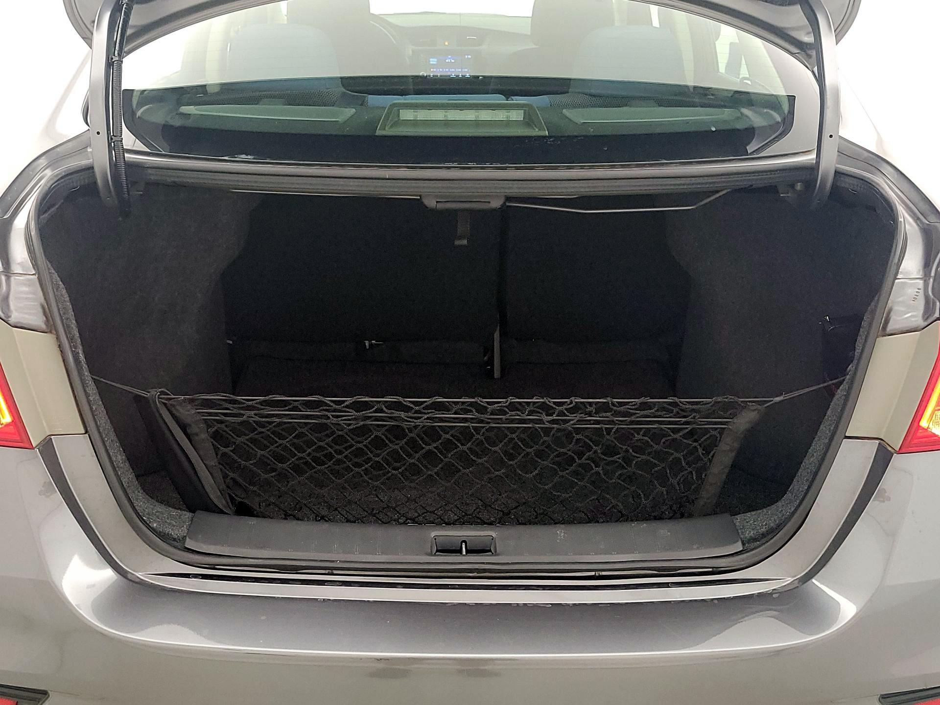 Thumbnail: 2019 Nissan Sentra - 20