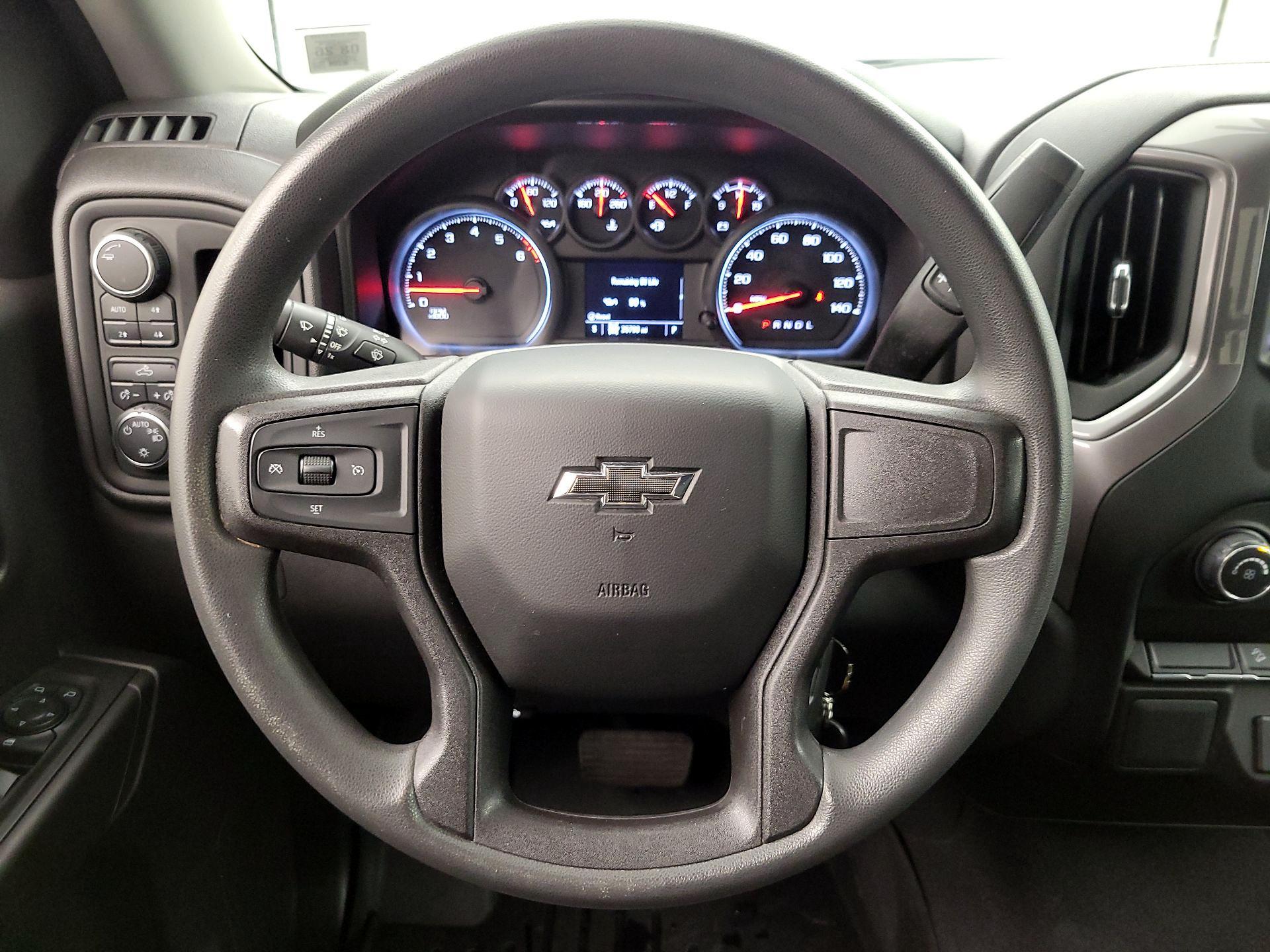 Thumbnail: 2021 Chevrolet Silverado 1500 - 10