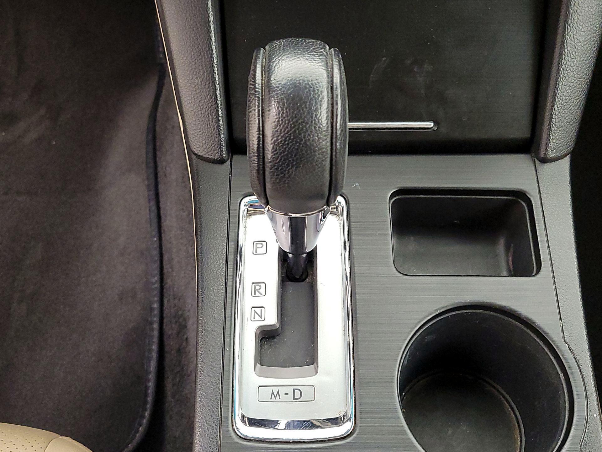 Thumbnail: 2015 Subaru Outback - 17