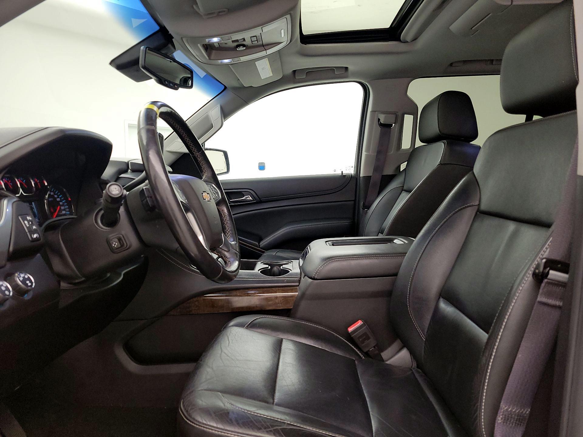 Thumbnail: 2016 Chevrolet Tahoe - 11