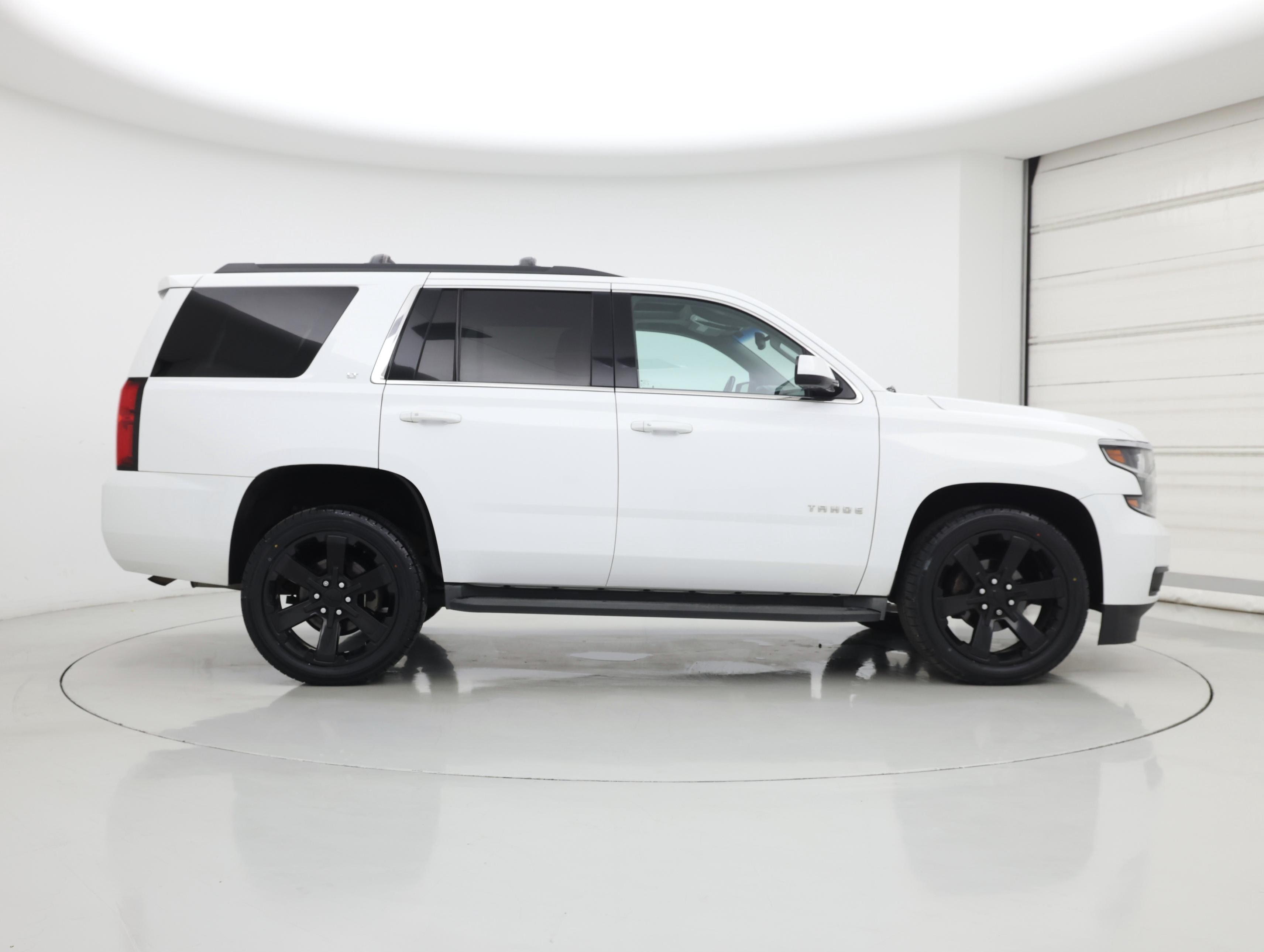Thumbnail: 2016 Chevrolet Tahoe - 7